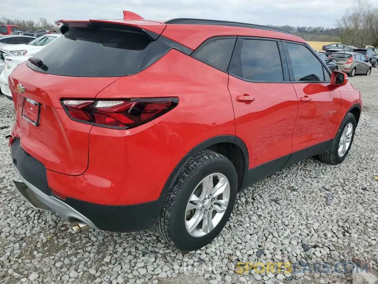 3 Photograph of a damaged car 3GNKBCRSXLS674685 CHEVROLET BLAZER 2020