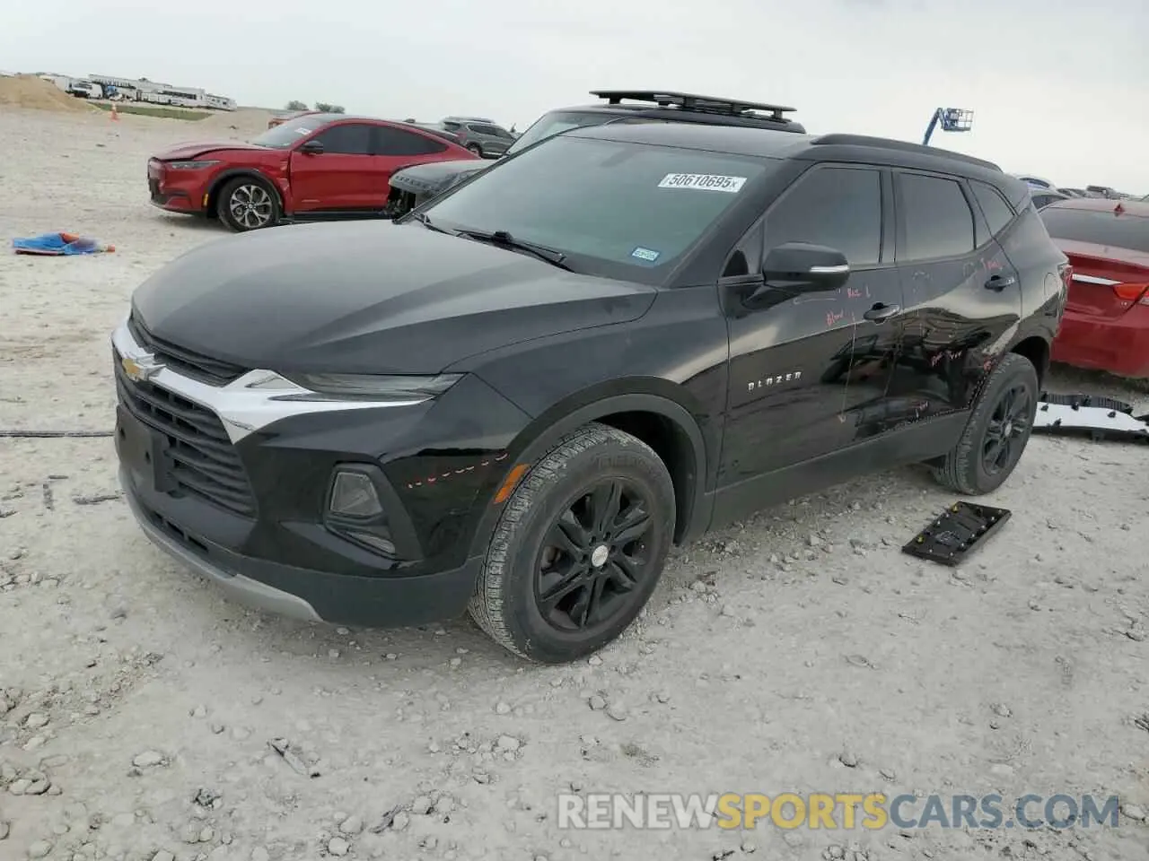 1 Photograph of a damaged car 3GNKBCRSXLS704607 CHEVROLET BLAZER 2020