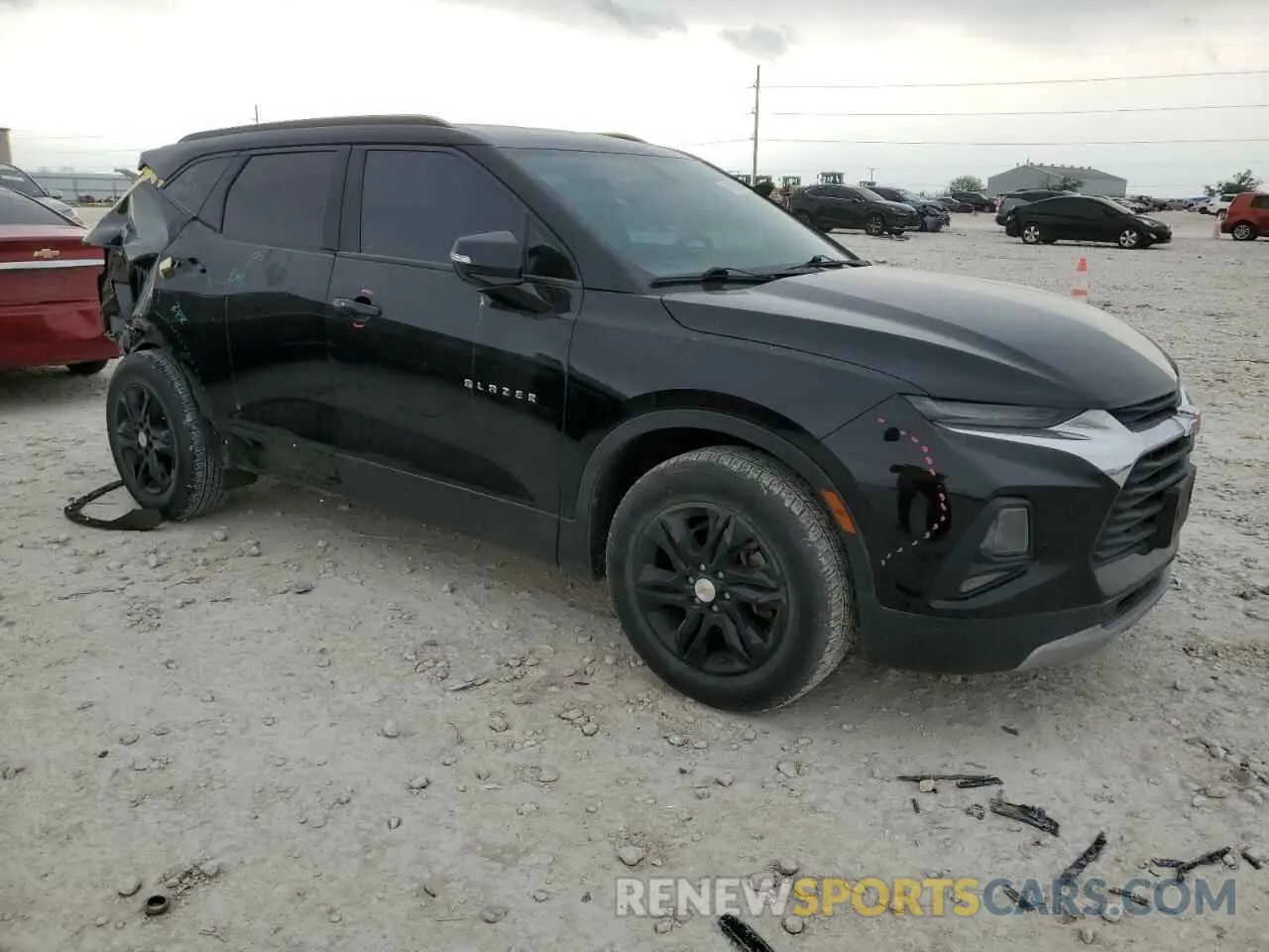 4 Photograph of a damaged car 3GNKBCRSXLS704607 CHEVROLET BLAZER 2020