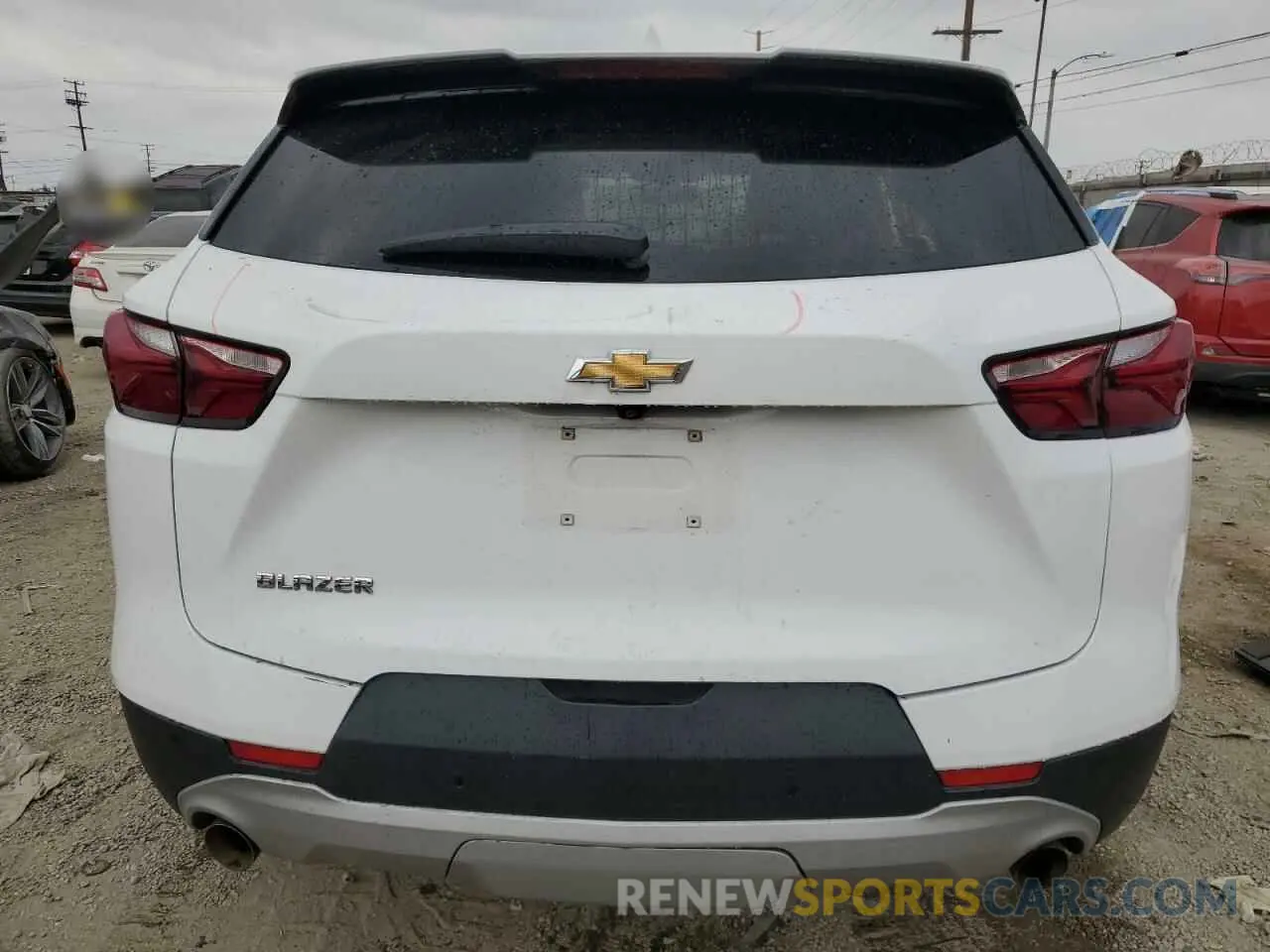 6 Photograph of a damaged car 3GNKBDRS0LS646514 CHEVROLET BLAZER 2020