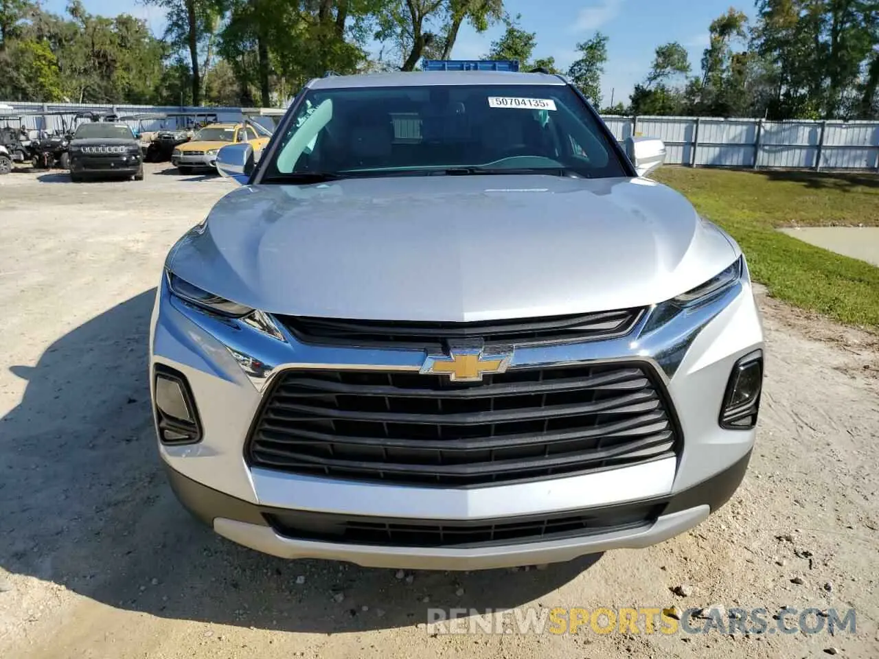 5 Фотография поврежденного автомобиля 3GNKBDRS9LS588421 CHEVROLET BLAZER 2020