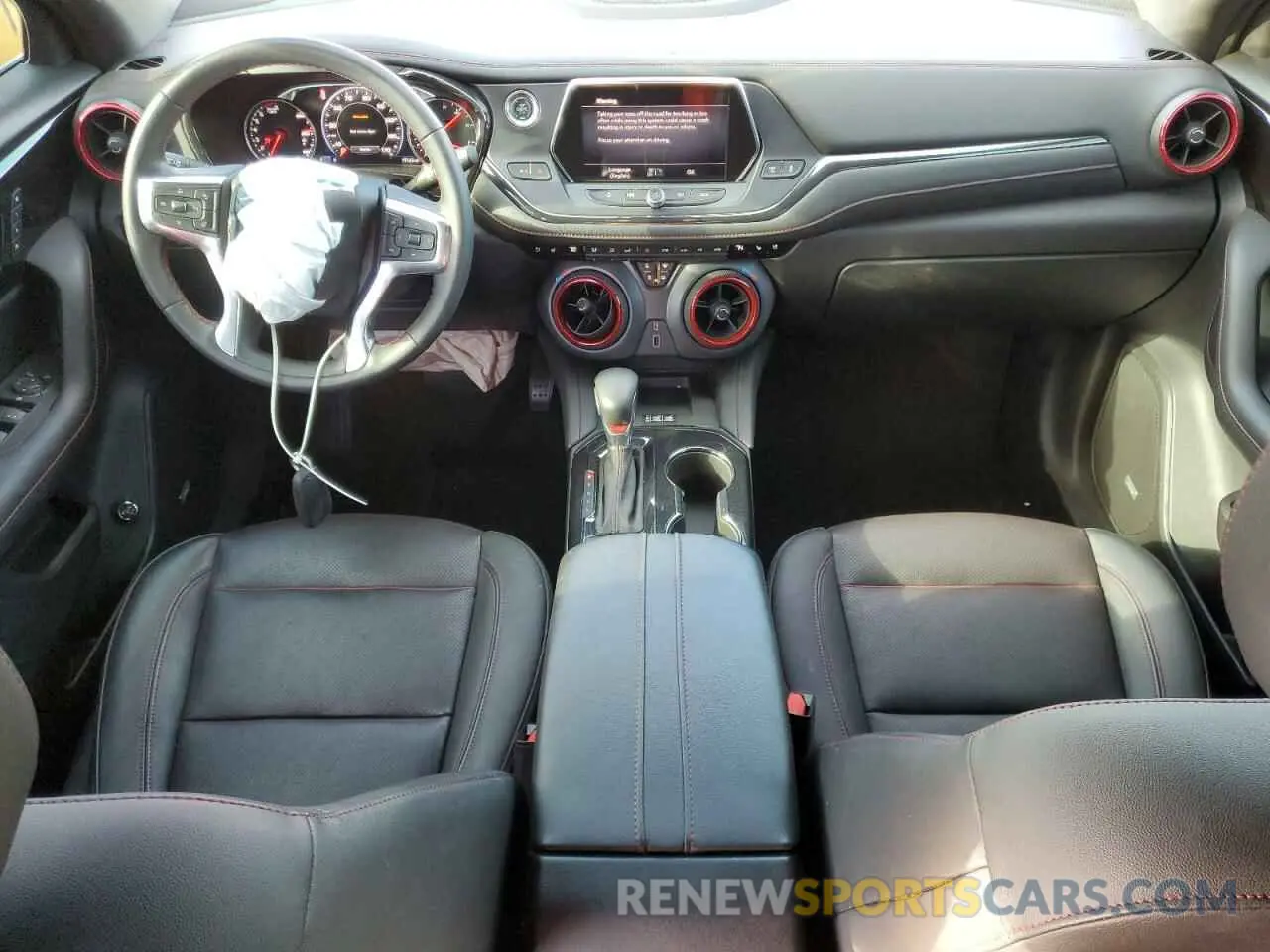 8 Фотография поврежденного автомобиля 3GNKBERS1LS723252 CHEVROLET BLAZER 2020