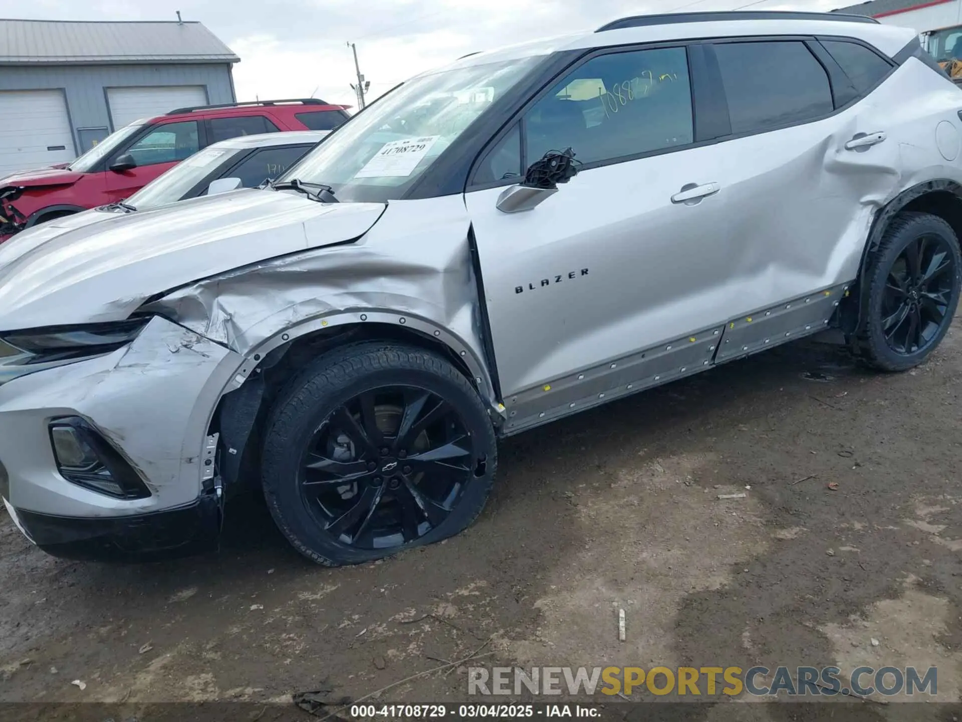 6 Photograph of a damaged car 3GNKBERS8LS680500 CHEVROLET BLAZER 2020
