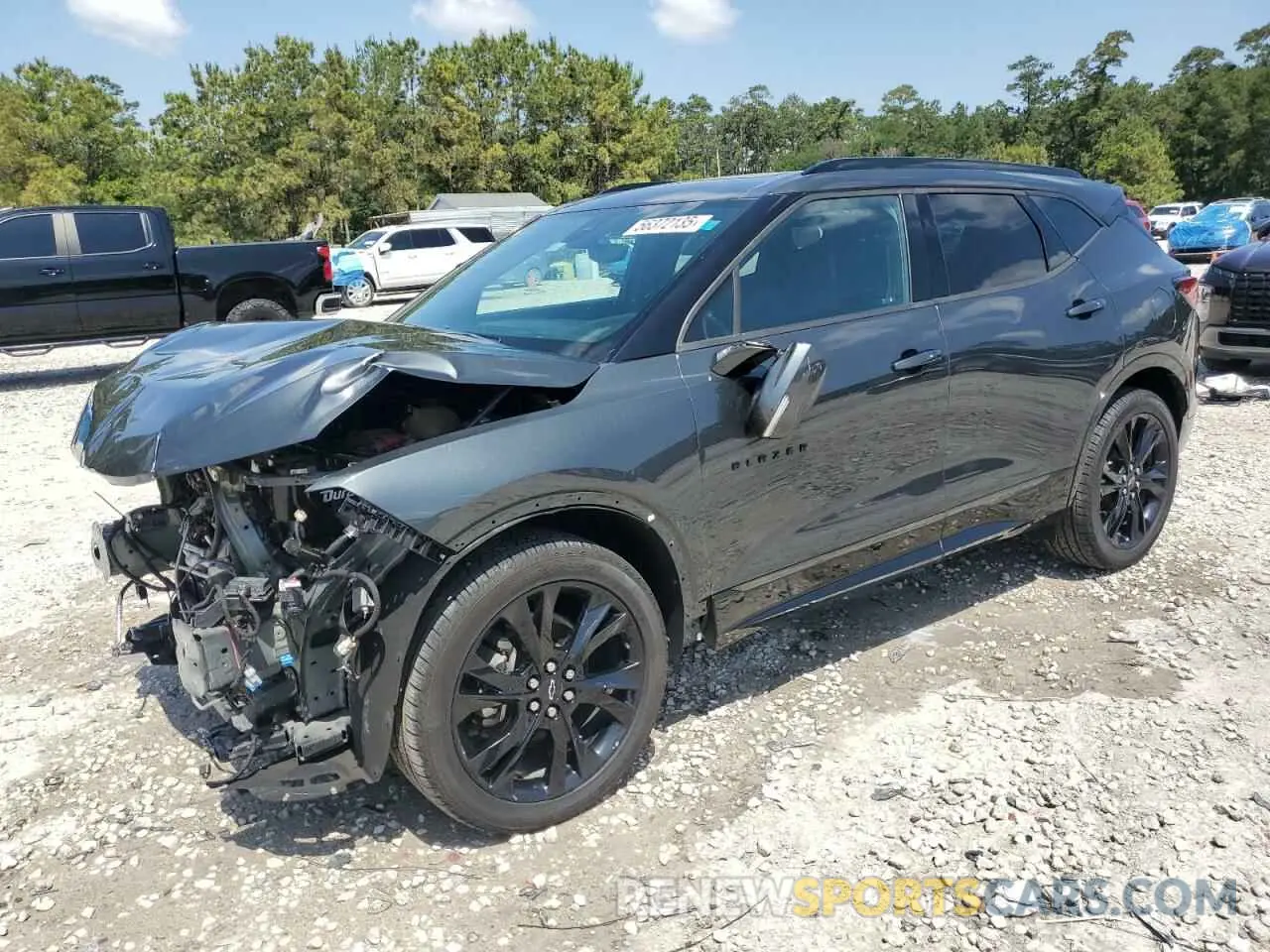 1 Photograph of a damaged car 3GNKBERS9LS538981 CHEVROLET BLAZER 2020