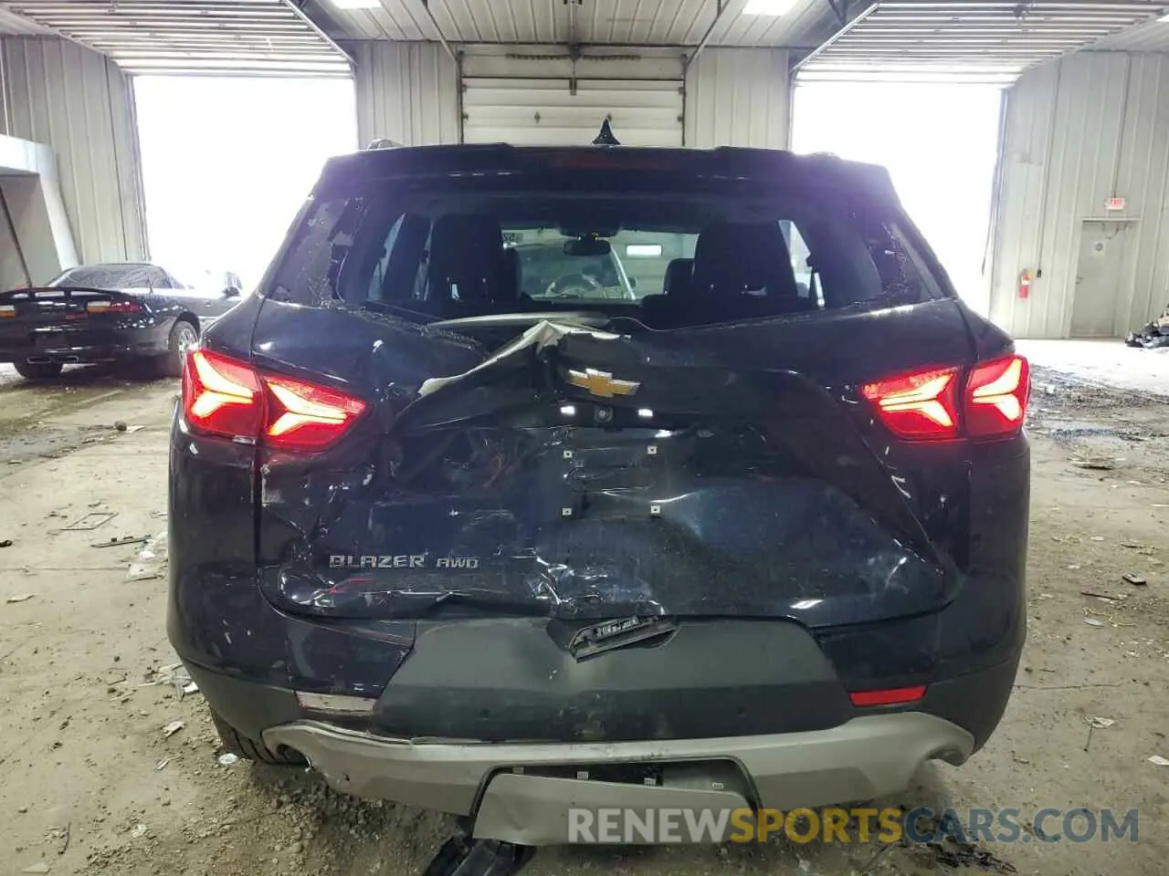 6 Фотография поврежденного автомобиля 3GNKBHR42LS688790 CHEVROLET BLAZER 2020