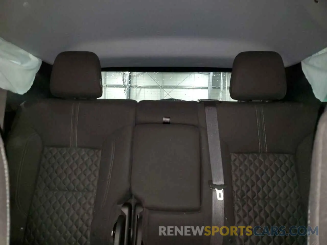 10 Фотография поврежденного автомобиля 3GNKBHR48LS658287 CHEVROLET BLAZER 2020