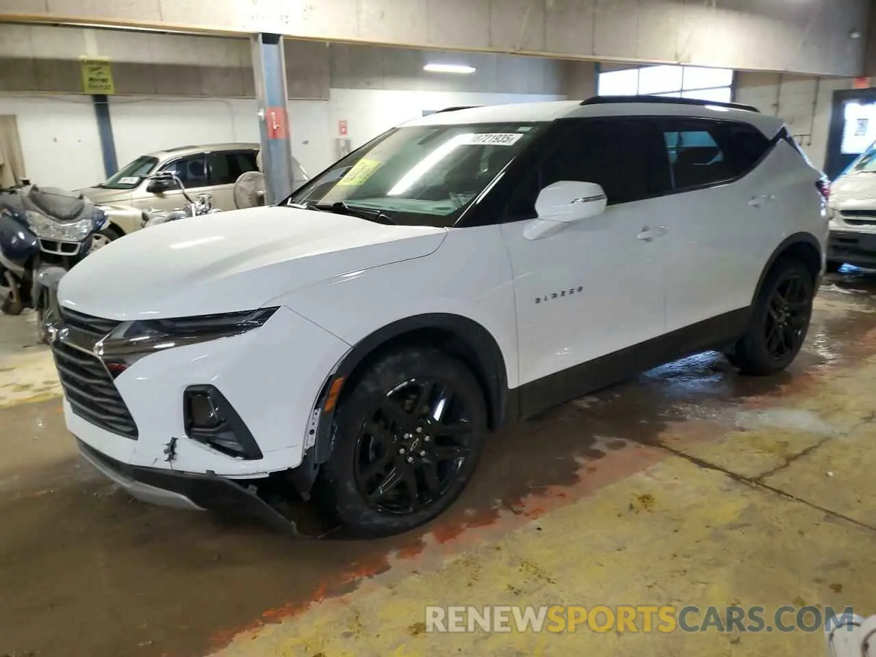 1 Фотография поврежденного автомобиля 3GNKBHRS6LS560969 CHEVROLET BLAZER 2020
