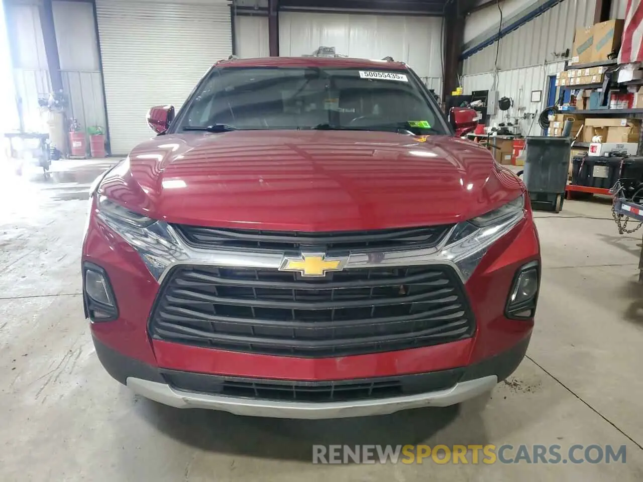 5 Photograph of a damaged car 3GNKBHRS8LS561251 CHEVROLET BLAZER 2020
