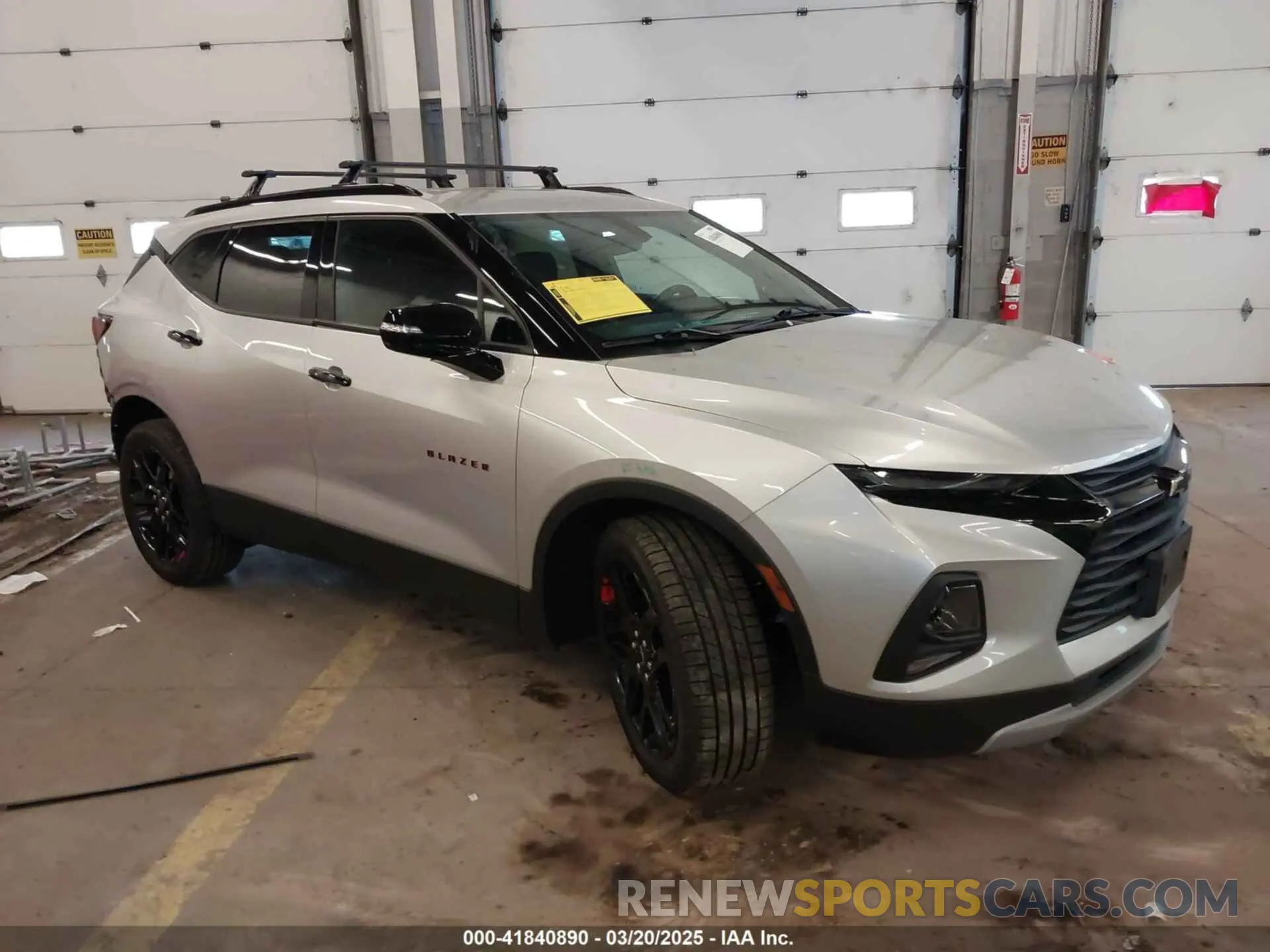 1 Фотография поврежденного автомобиля 3GNKBHRS9LS612174 CHEVROLET BLAZER 2020
