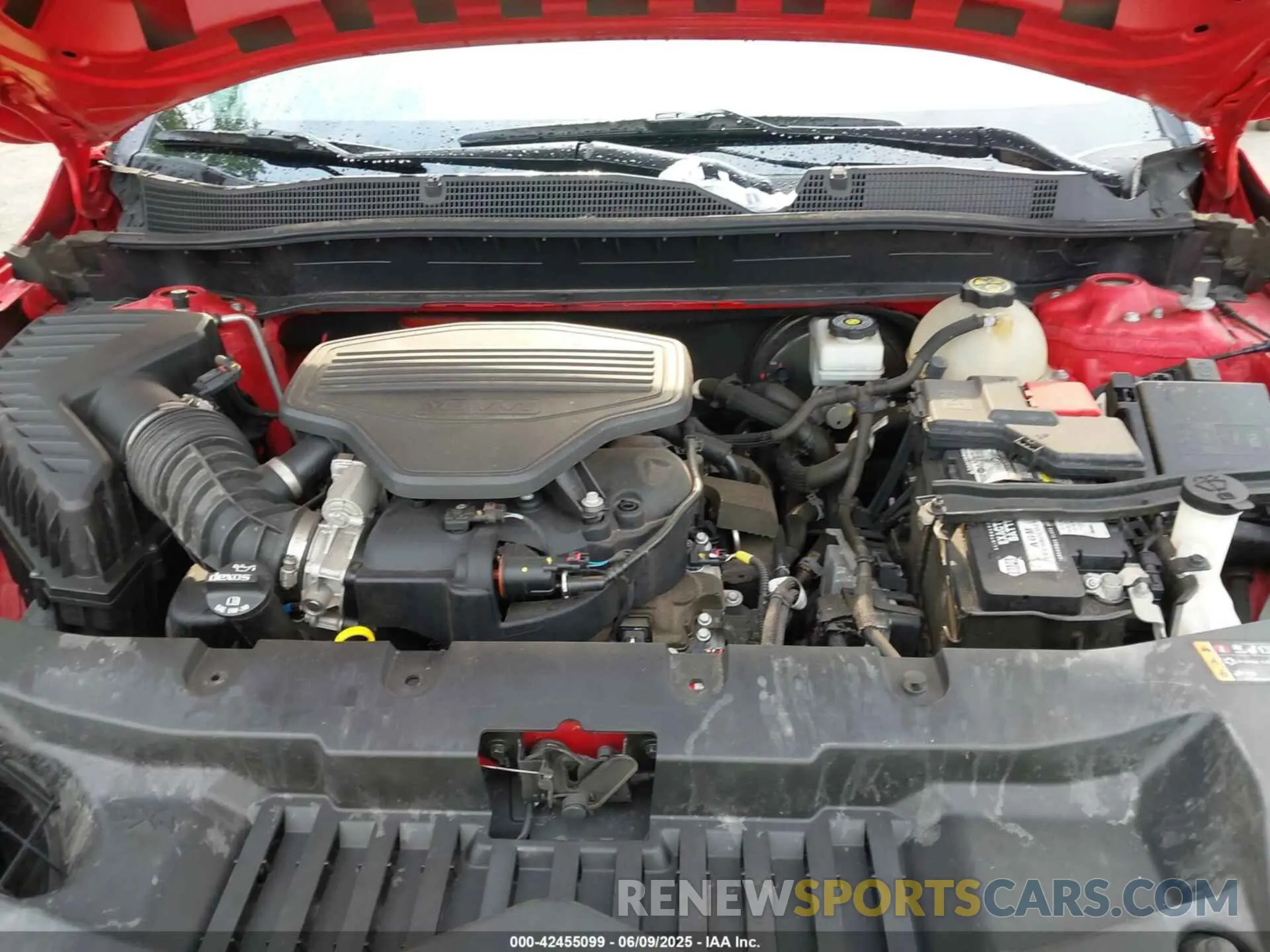 10 Photograph of a damaged car 3GNKBKRS2LS610070 CHEVROLET BLAZER 2020