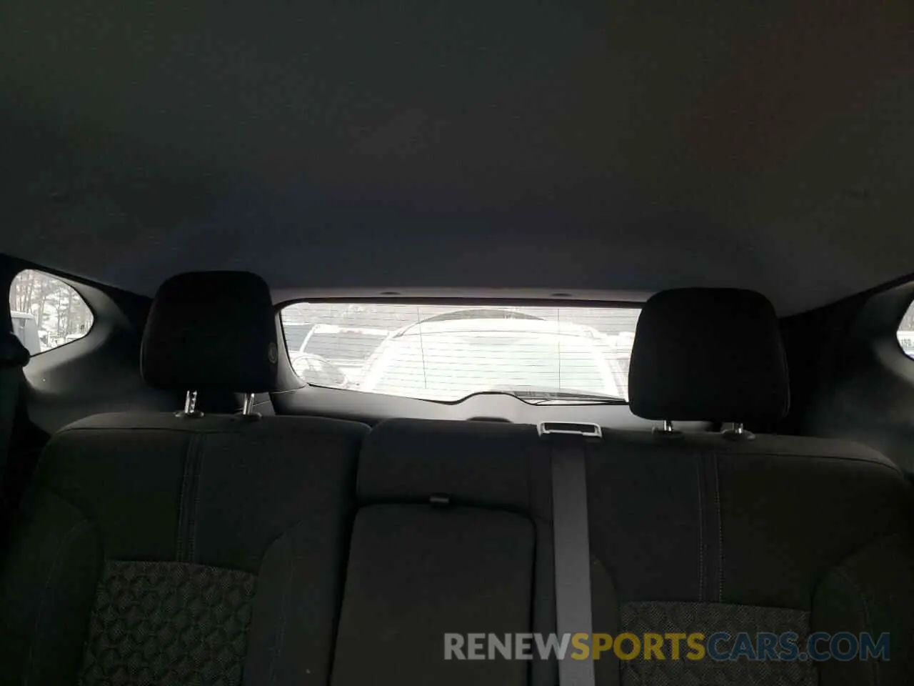 10 Фотография поврежденного автомобиля 3GNKBBRA2MS501570 CHEVROLET BLAZER 2021