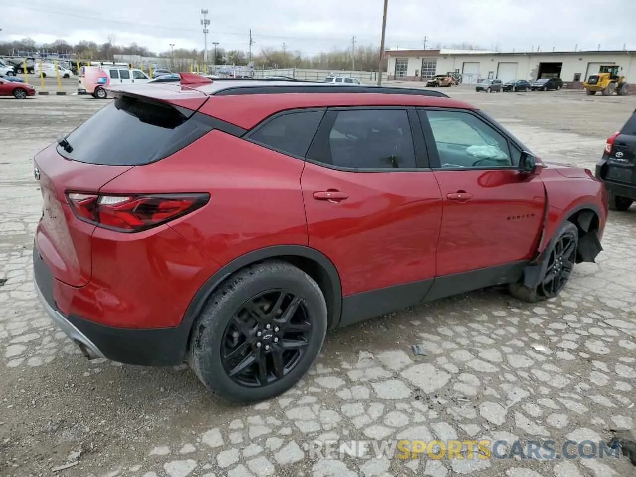 3 Фотография поврежденного автомобиля 3GNKBBRA2MS517039 CHEVROLET BLAZER 2021