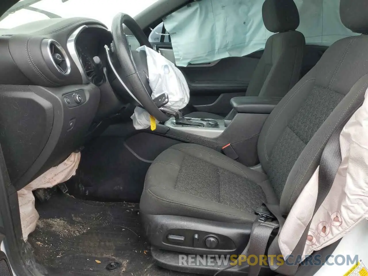 7 Photograph of a damaged car 3GNKBBRA9MS512470 CHEVROLET BLAZER 2021