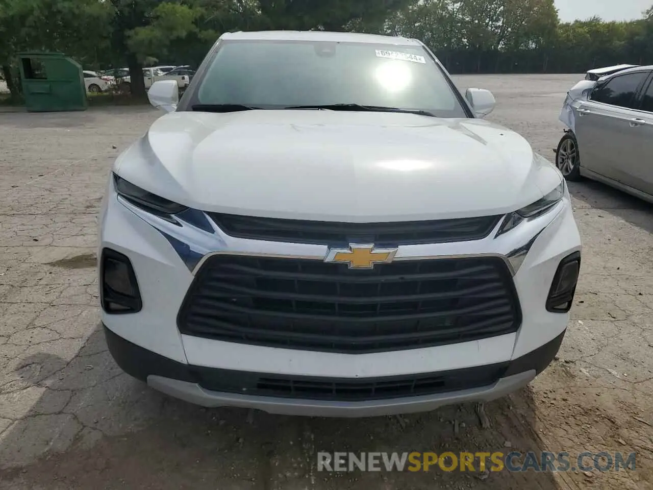 5 Photograph of a damaged car 3GNKBCR43MS584622 CHEVROLET BLAZER 2021