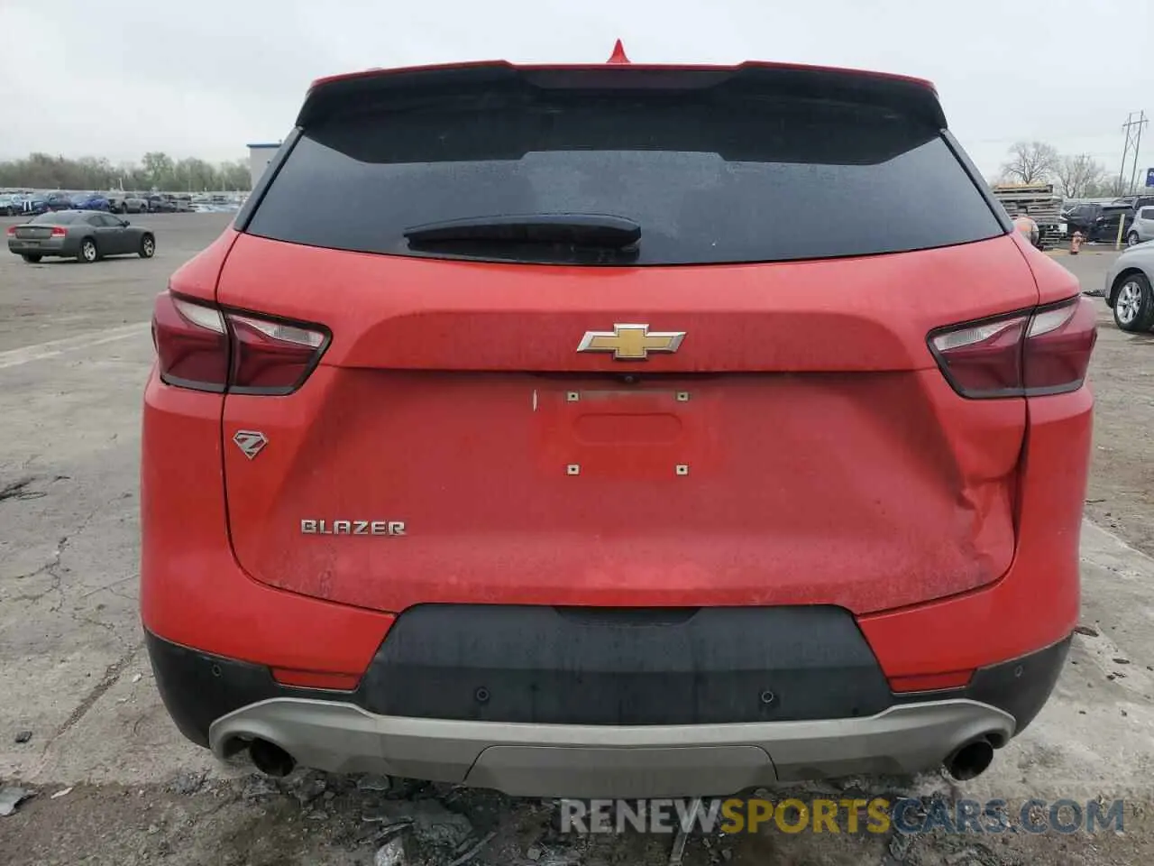 6 Photograph of a damaged car 3GNKBCR44MS536899 CHEVROLET BLAZER 2021