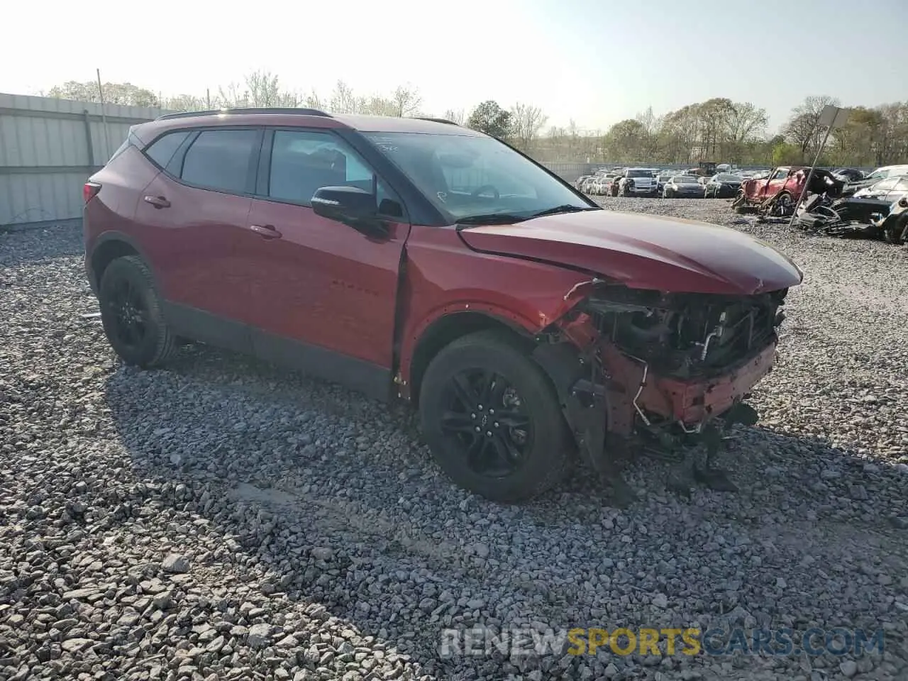 4 Photograph of a damaged car 3GNKBCRS1MS527396 CHEVROLET BLAZER 2021