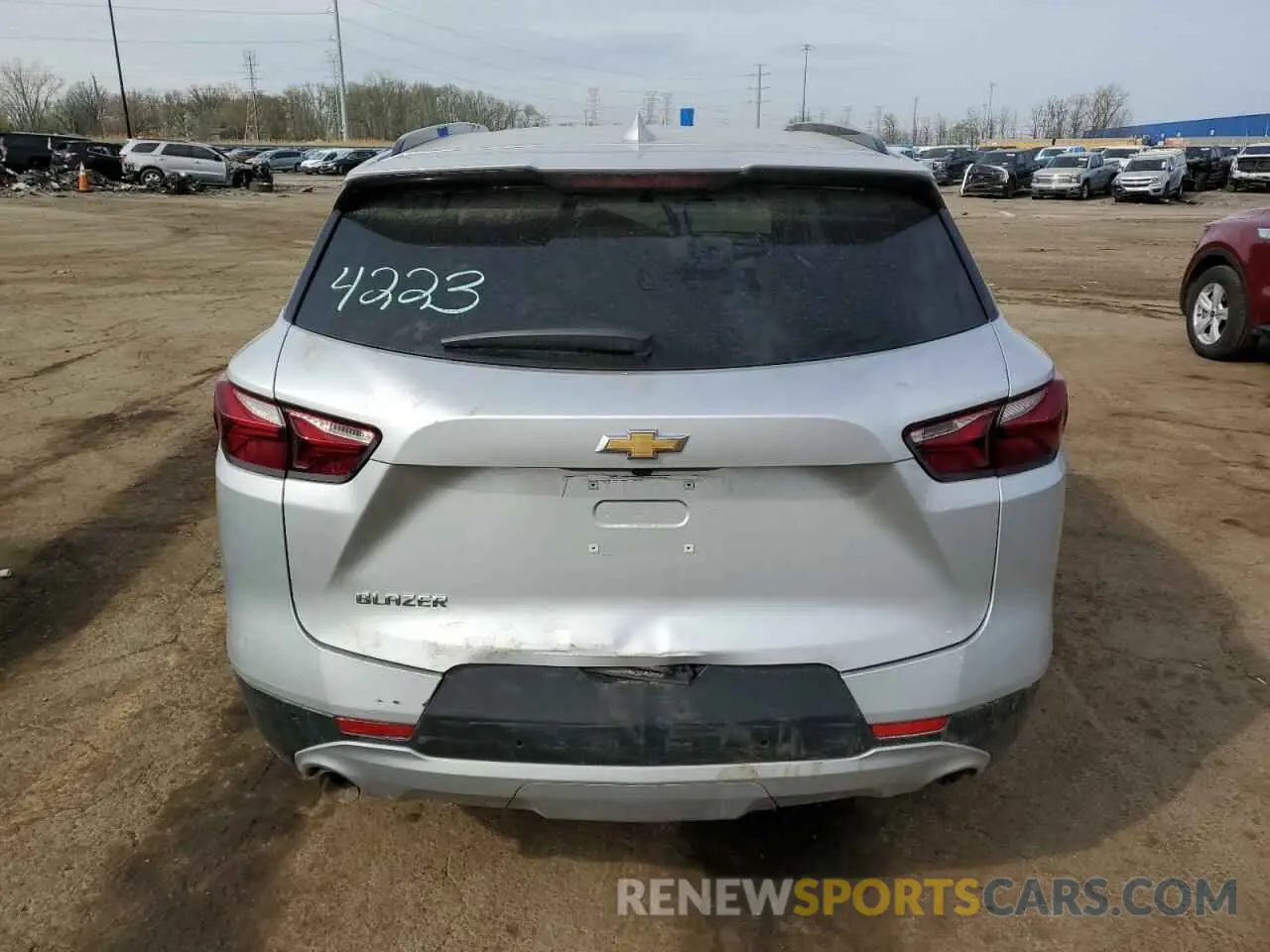 6 Фотография поврежденного автомобиля 3GNKBCRS1MS564223 CHEVROLET BLAZER 2021