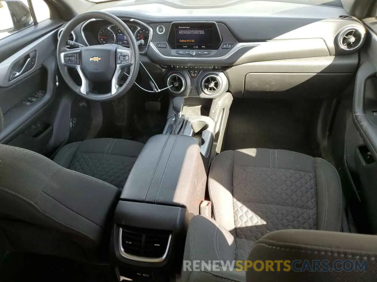 8 Photograph of a damaged car 3GNKBCRS4MS571280 CHEVROLET BLAZER 2021