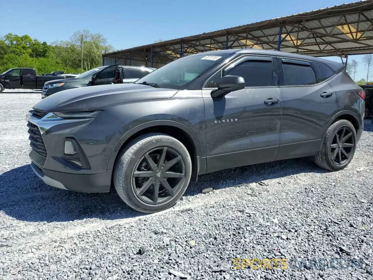 1 Photograph of a damaged car 3GNKBCRS8MS513057 CHEVROLET BLAZER 2021