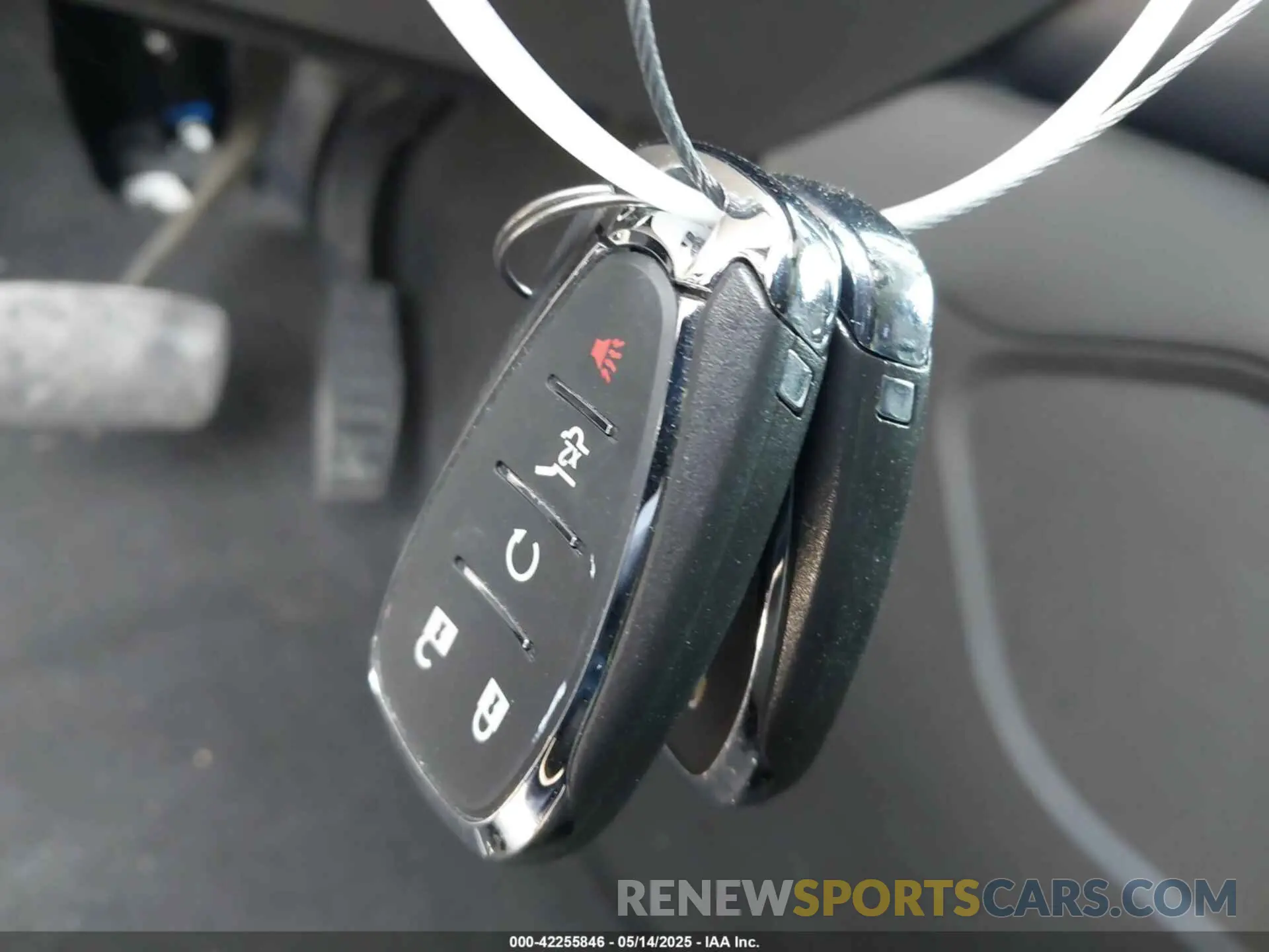 11 Photograph of a damaged car 3GNKBCRS8MS576305 CHEVROLET BLAZER 2021