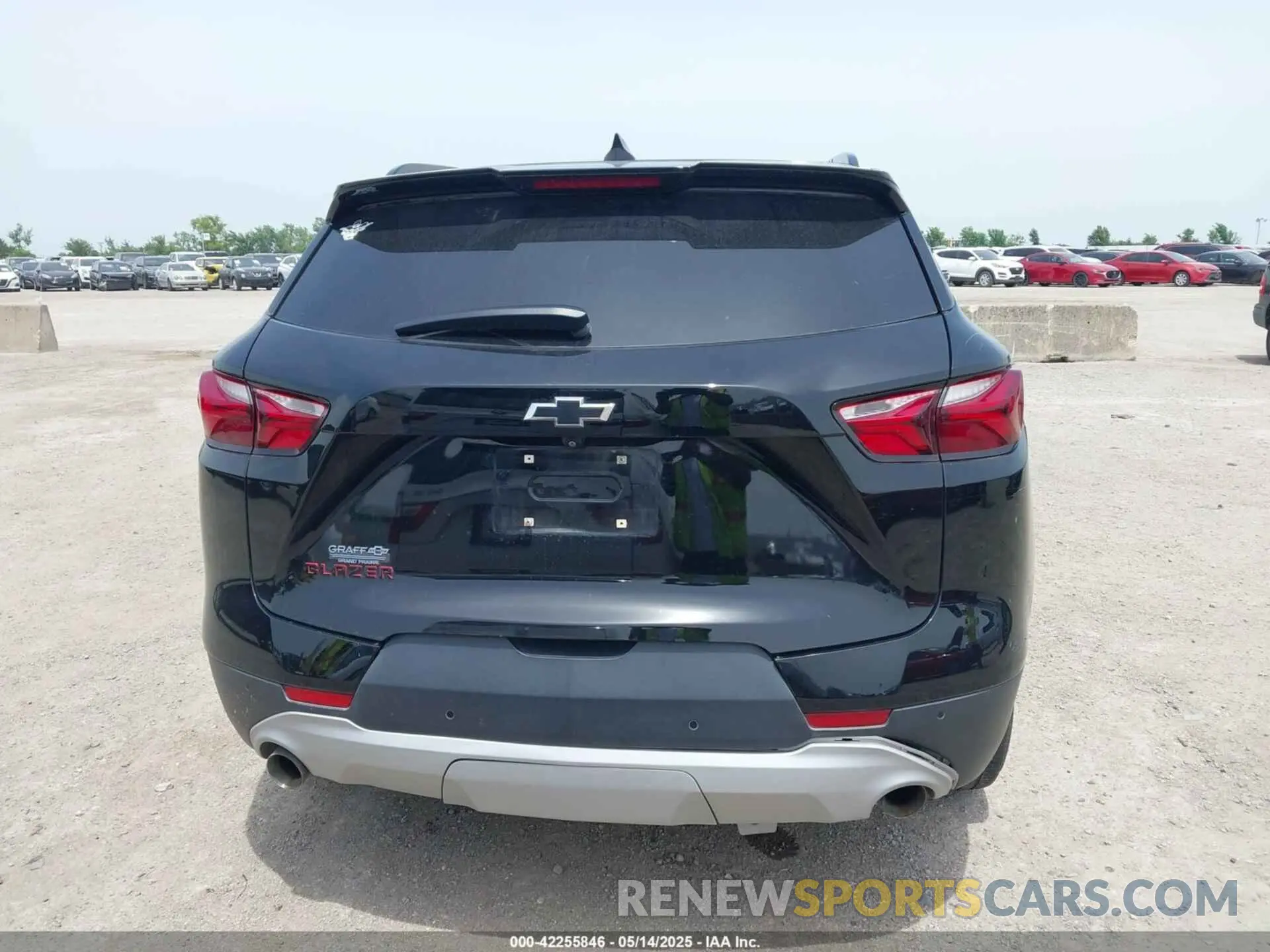 16 Photograph of a damaged car 3GNKBCRS8MS576305 CHEVROLET BLAZER 2021