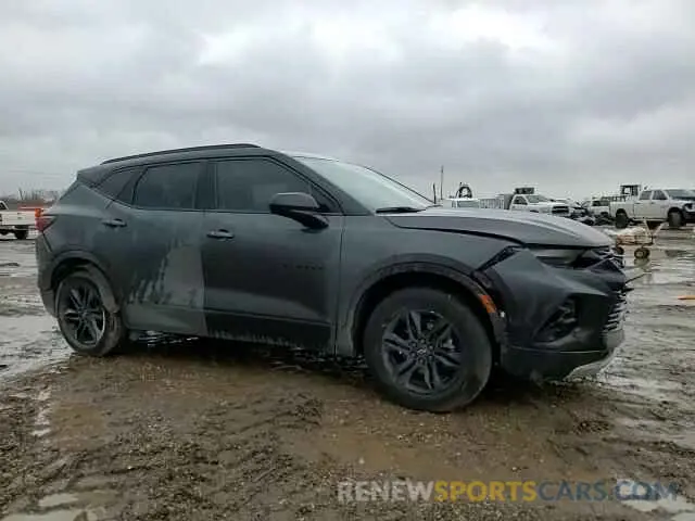 11 Photograph of a damaged car 3GNKBCRS9MS502164 CHEVROLET BLAZER 2021