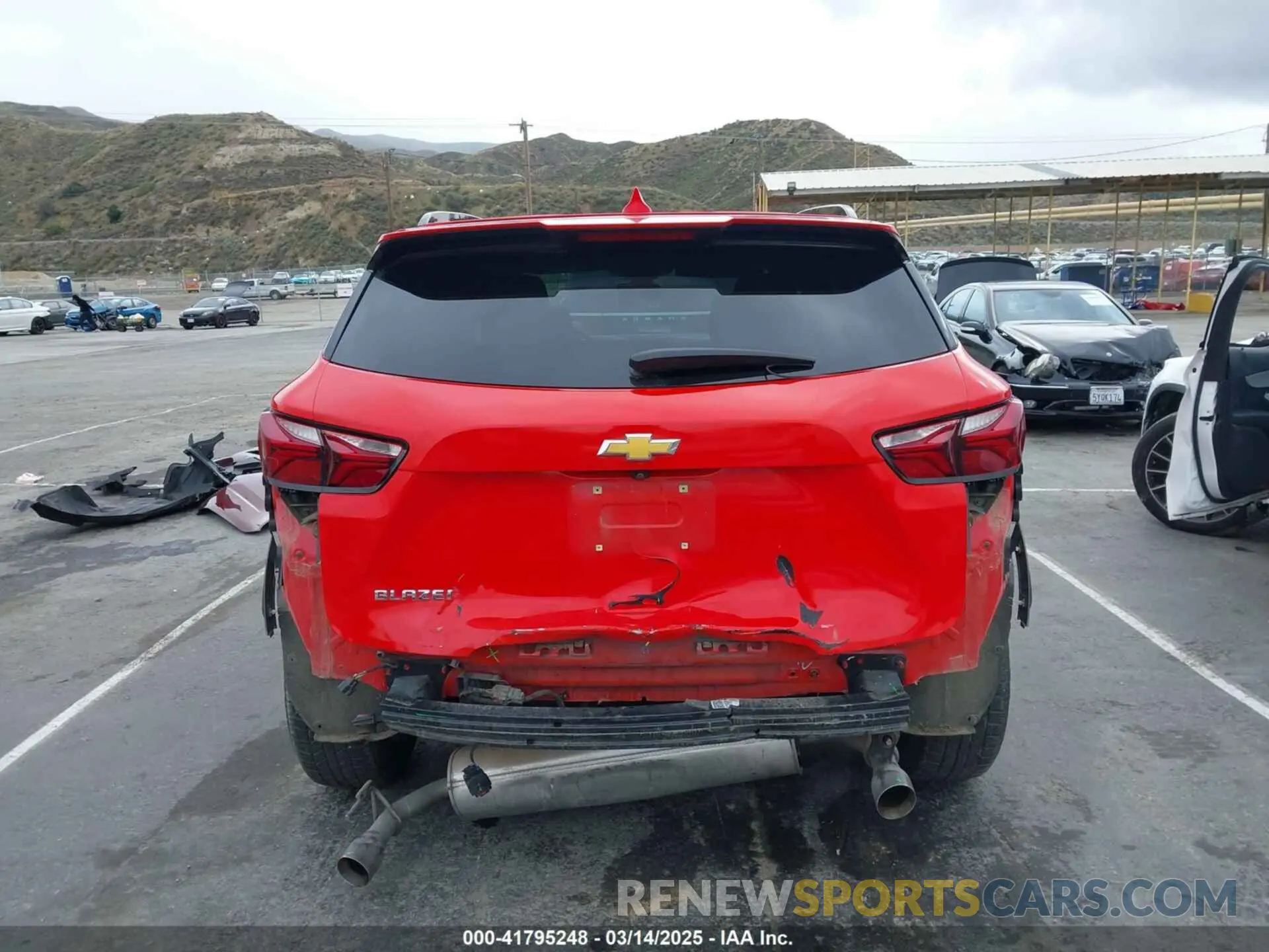 16 Photograph of a damaged car 3GNKBCRS9MS534791 CHEVROLET BLAZER 2021