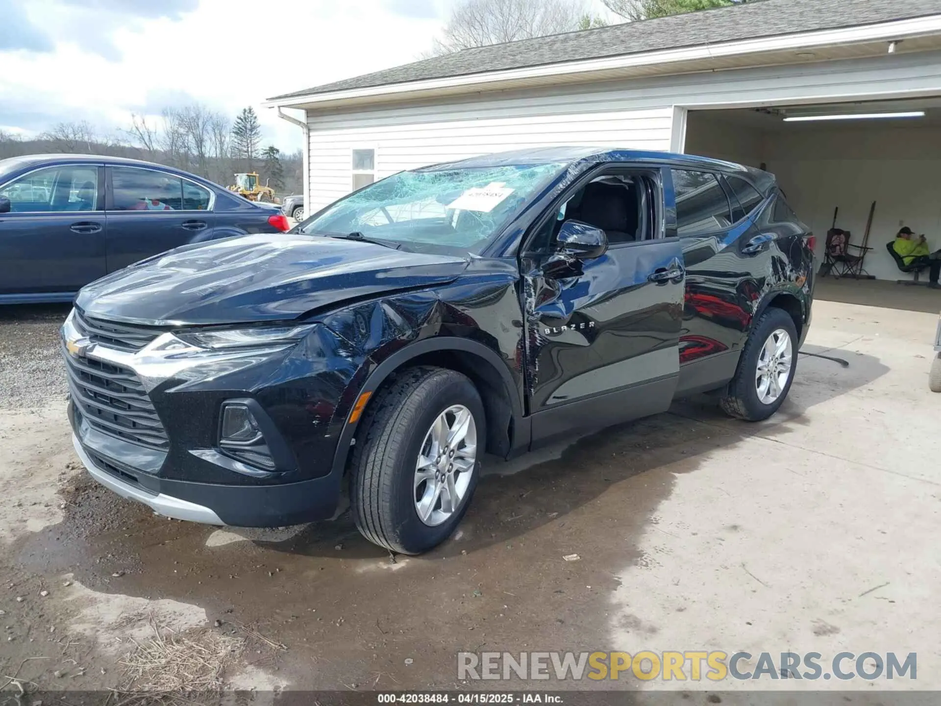 2 Photograph of a damaged car 3GNKBCRSXMS585331 CHEVROLET BLAZER 2021