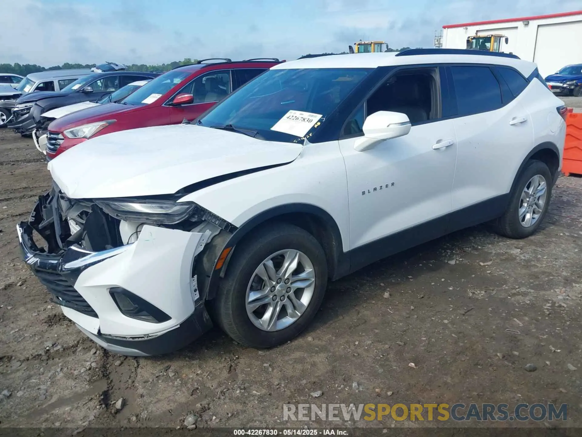 2 Photograph of a damaged car 3GNKBDRS2MS510306 CHEVROLET BLAZER 2021