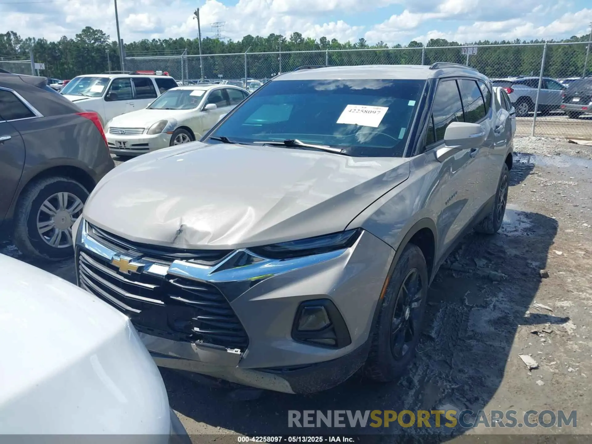 11 Photograph of a damaged car 3GNKBDRS5MS502636 CHEVROLET BLAZER 2021