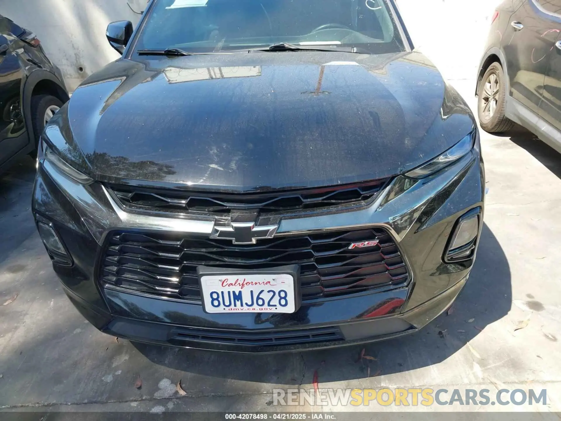 13 Photograph of a damaged car 3GNKBERS4MS523208 CHEVROLET BLAZER 2021