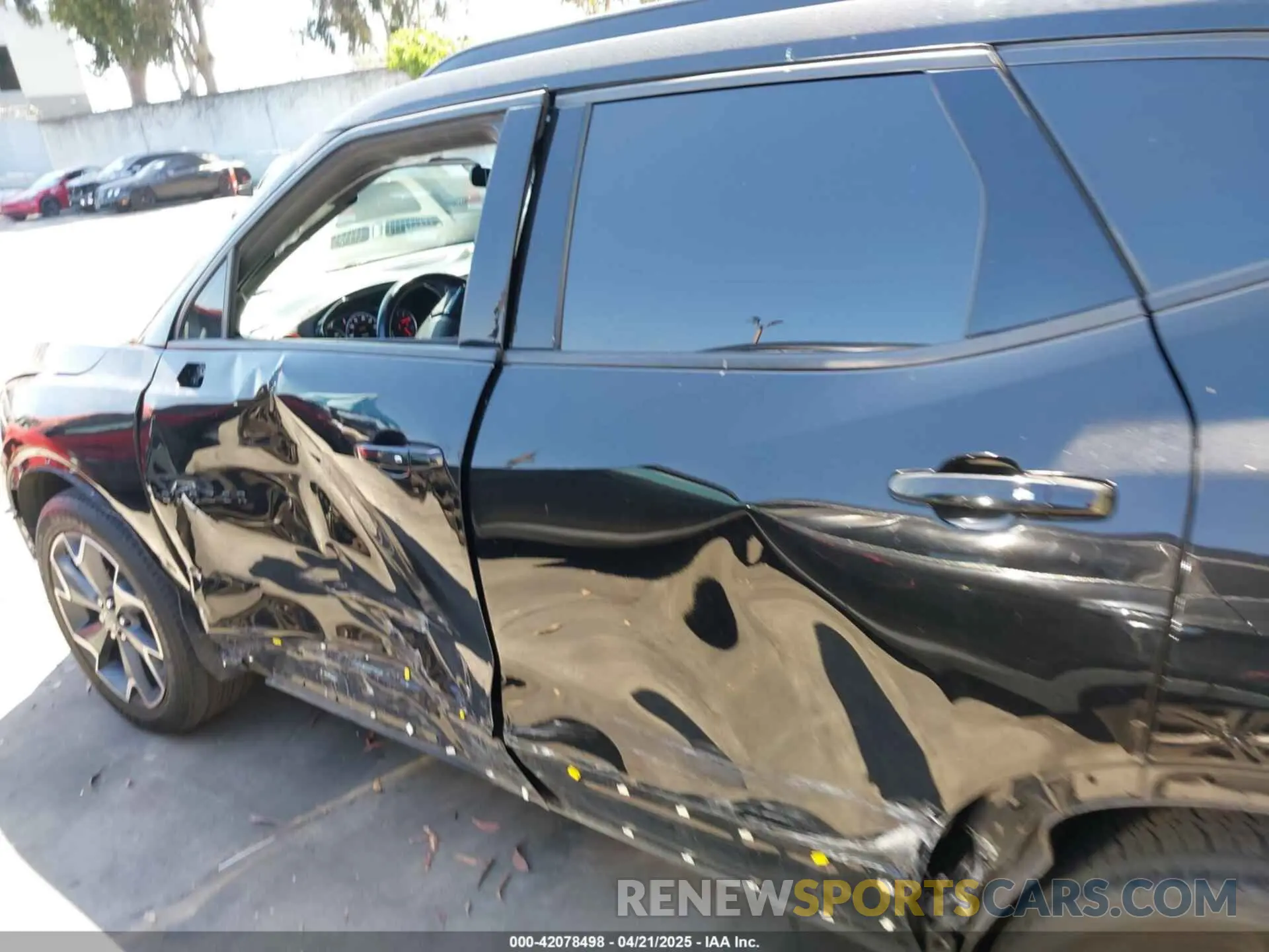 15 Photograph of a damaged car 3GNKBERS4MS523208 CHEVROLET BLAZER 2021