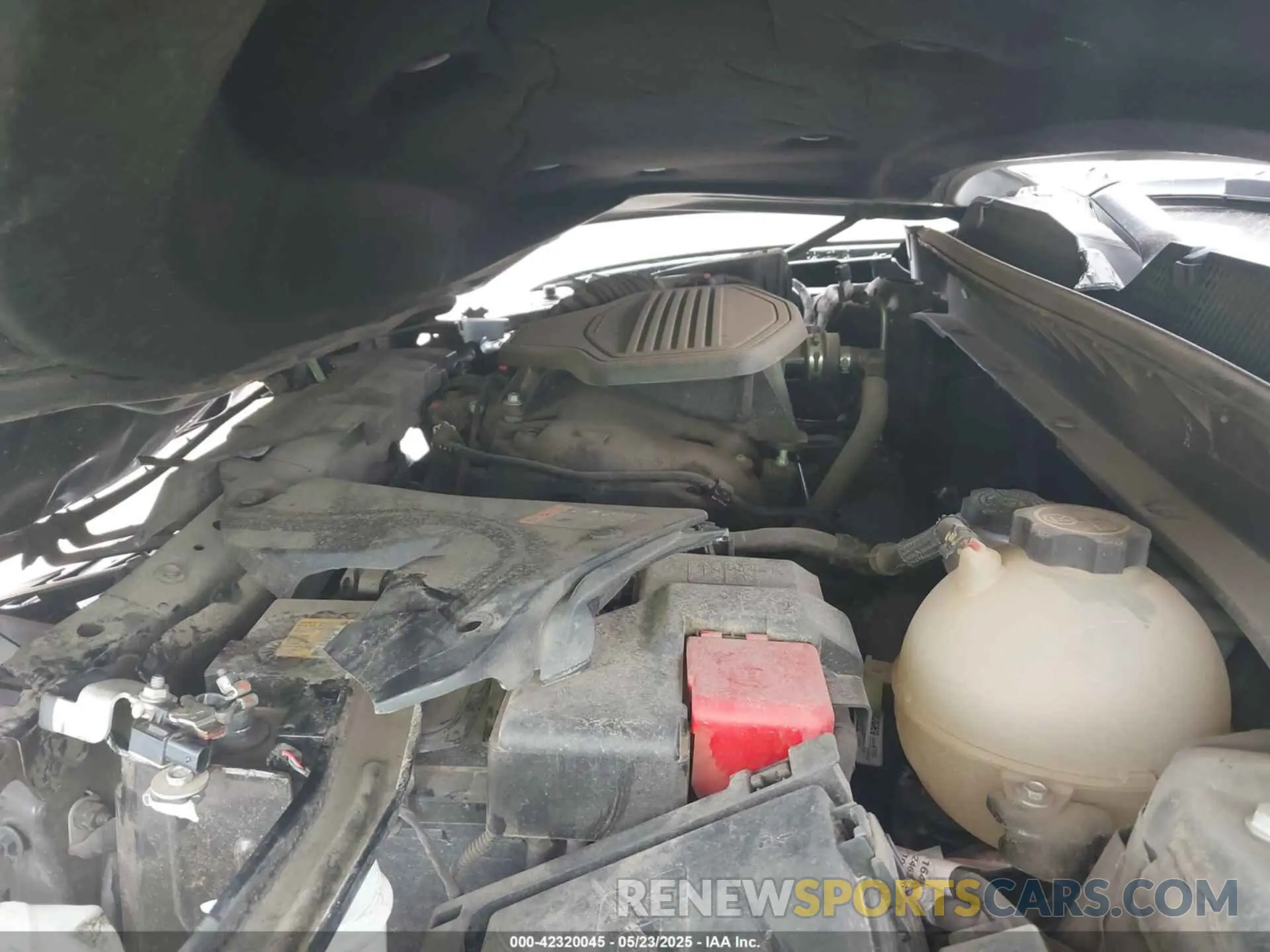 10 Фотография поврежденного автомобиля 3GNKBERS6MS583636 CHEVROLET BLAZER 2021