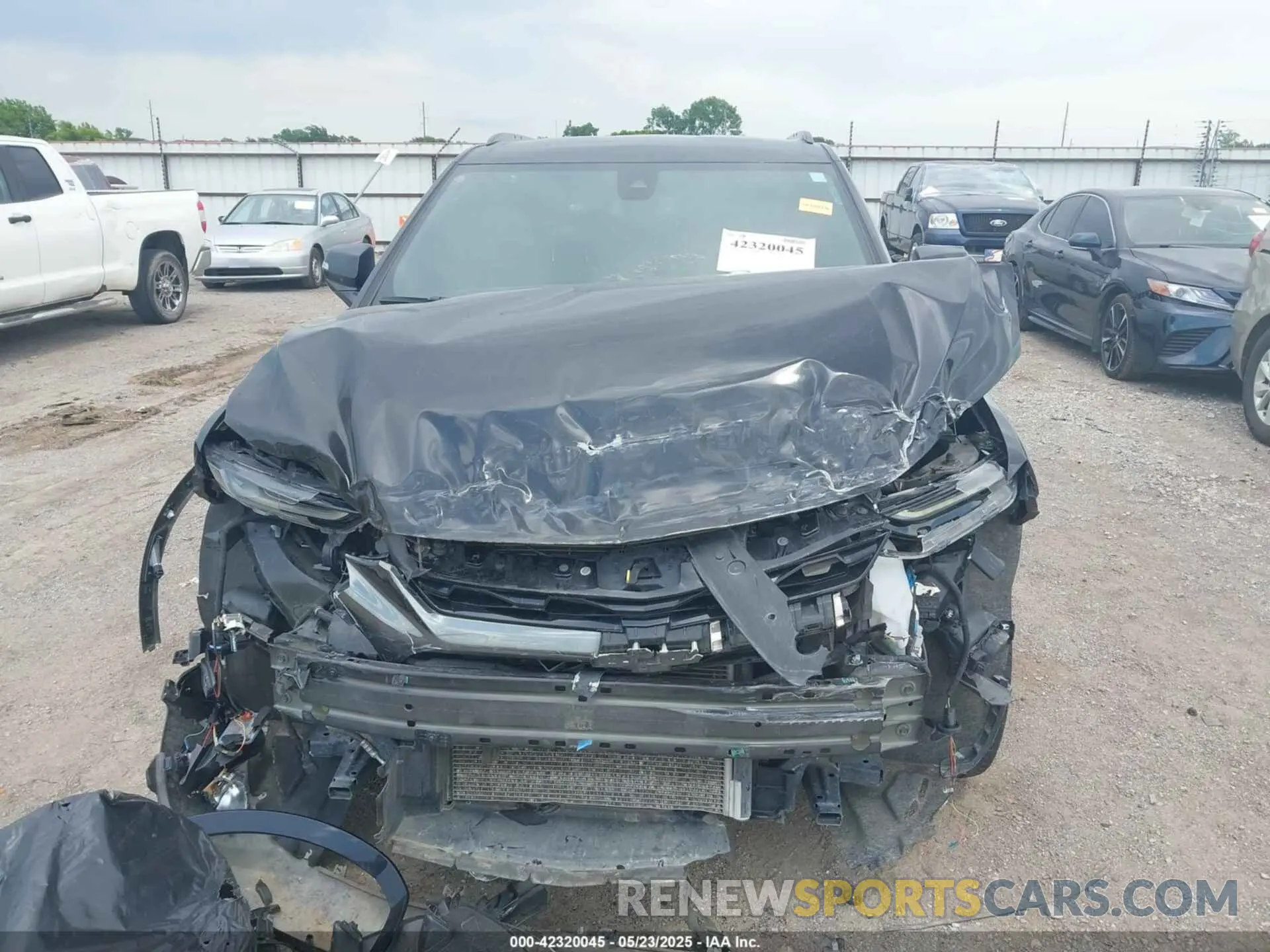 12 Фотография поврежденного автомобиля 3GNKBERS6MS583636 CHEVROLET BLAZER 2021