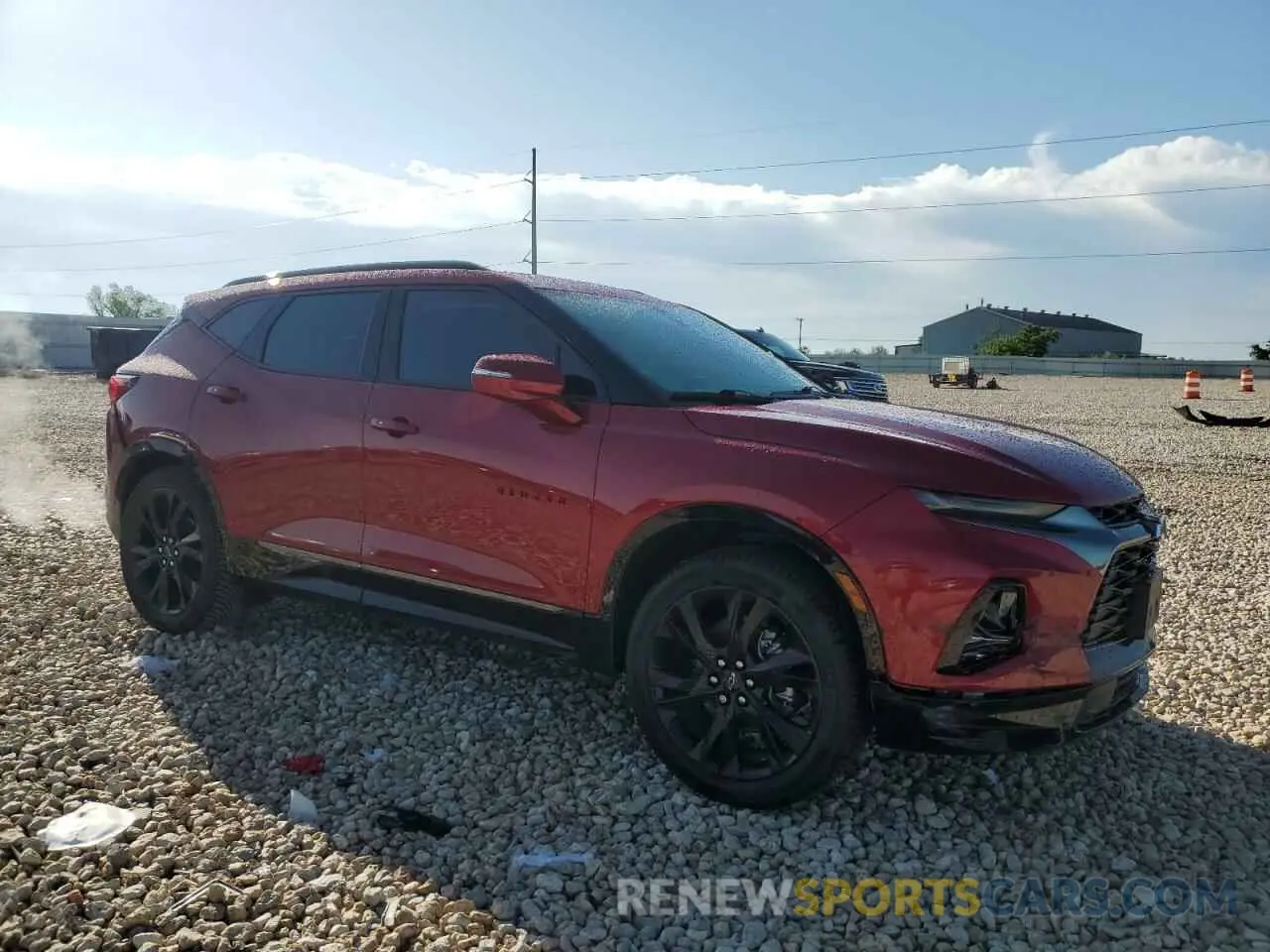 4 Photograph of a damaged car 3GNKBERSXMS521902 CHEVROLET BLAZER 2021