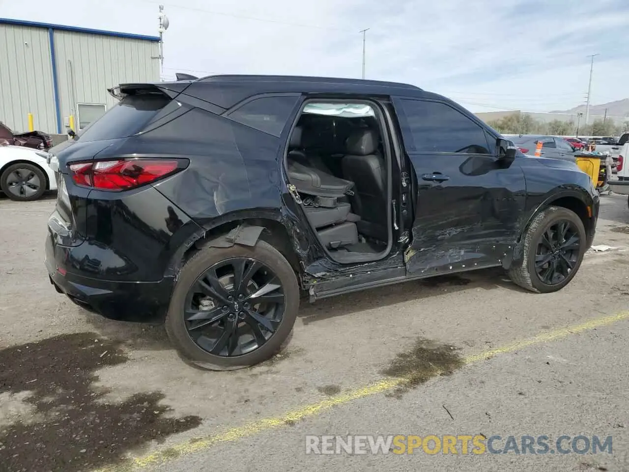 3 Photograph of a damaged car 3GNKBERSXMS581453 CHEVROLET BLAZER 2021