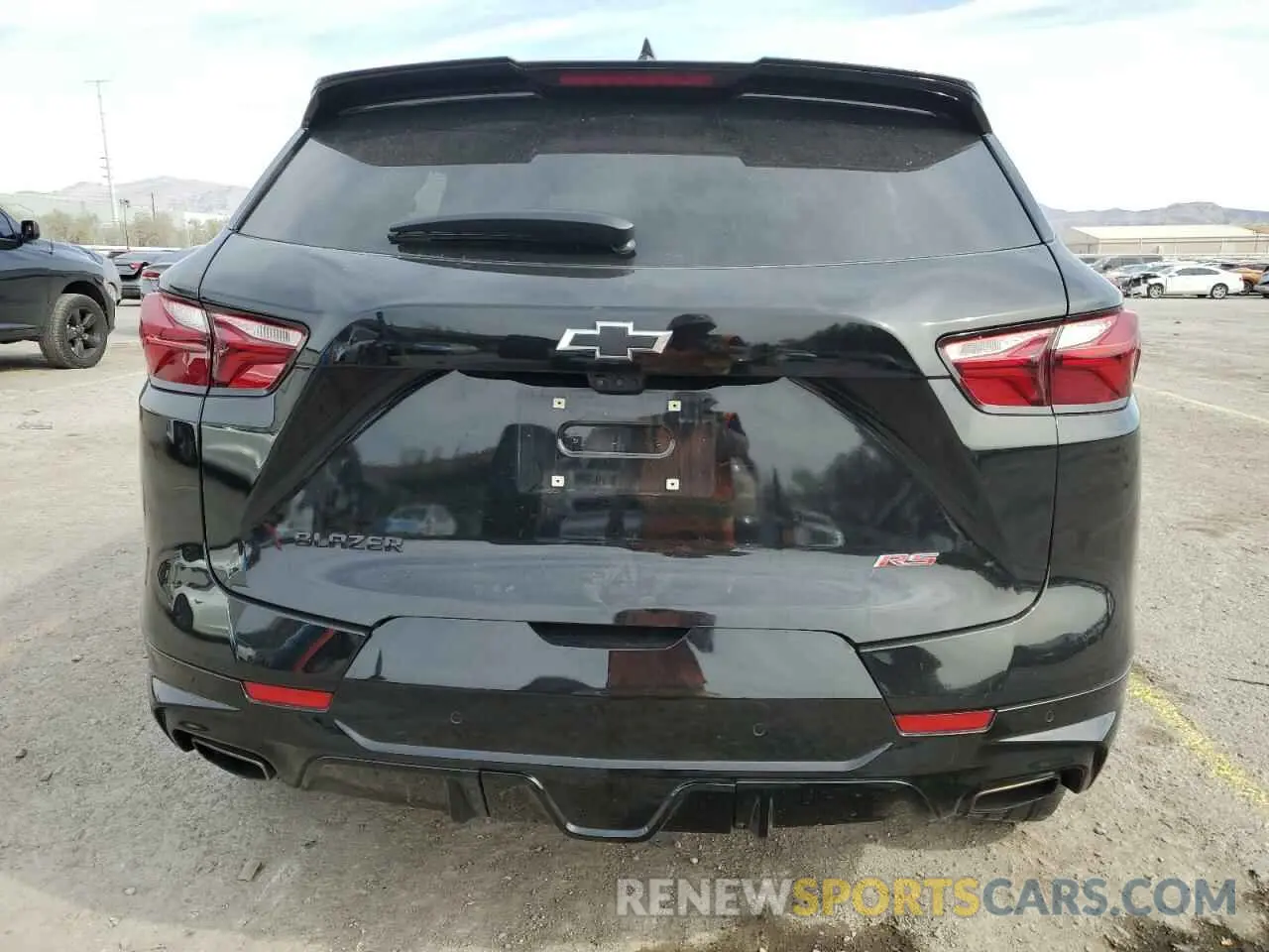6 Photograph of a damaged car 3GNKBERSXMS581453 CHEVROLET BLAZER 2021