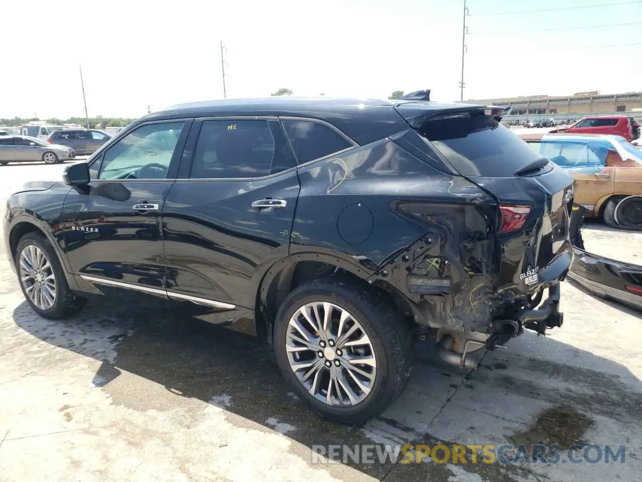 2 Photograph of a damaged car 3GNKBFRS5MS509002 CHEVROLET BLAZER 2021