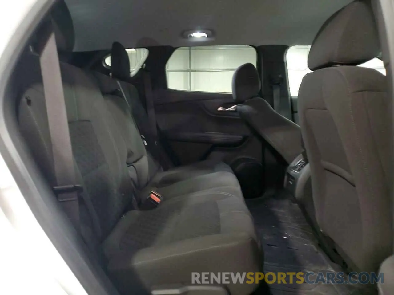 11 Photograph of a damaged car 3GNKBHRS1MS572335 CHEVROLET BLAZER 2021