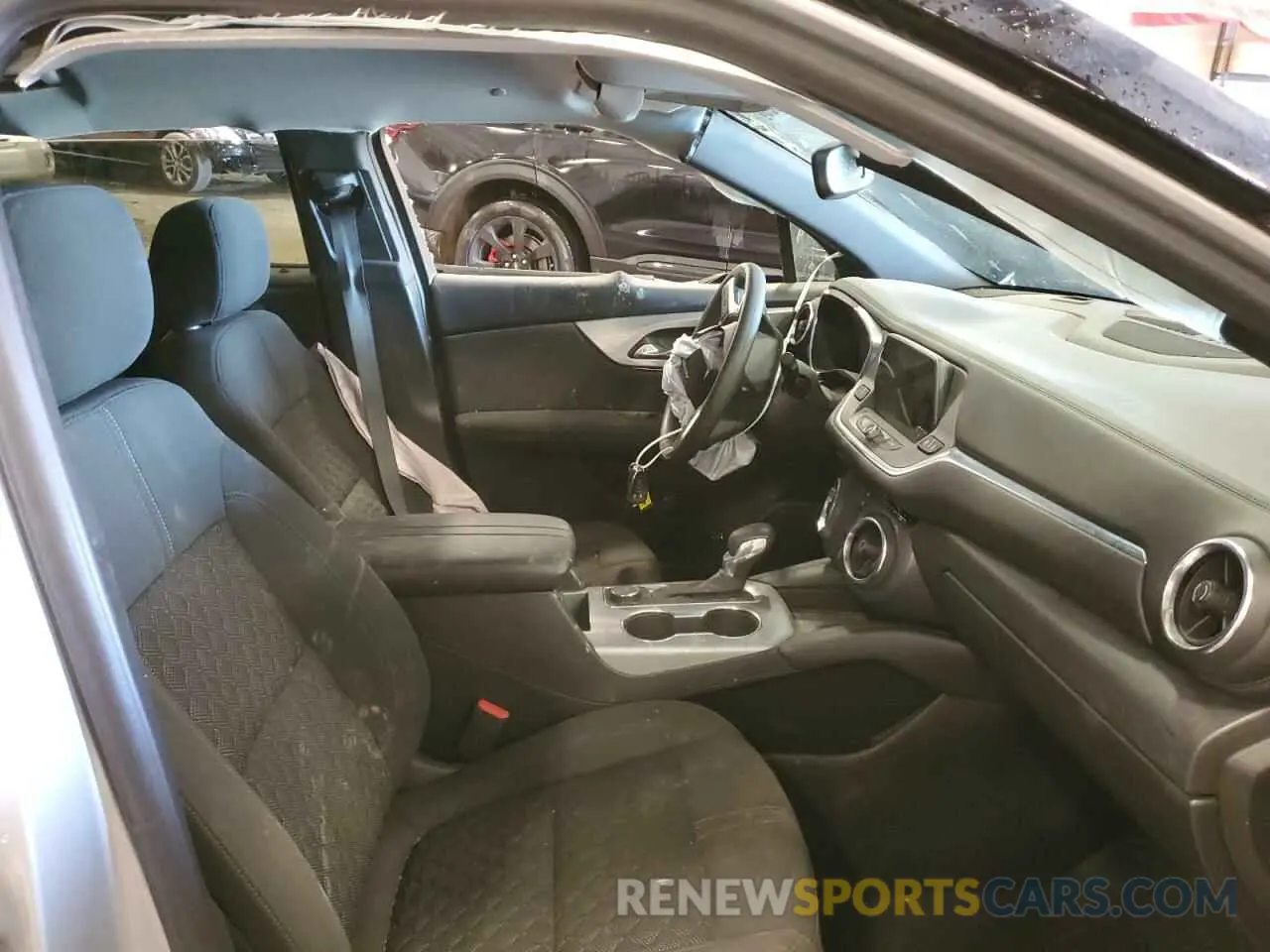 7 Photograph of a damaged car 3GNKBHRS2MS550540 CHEVROLET BLAZER 2021