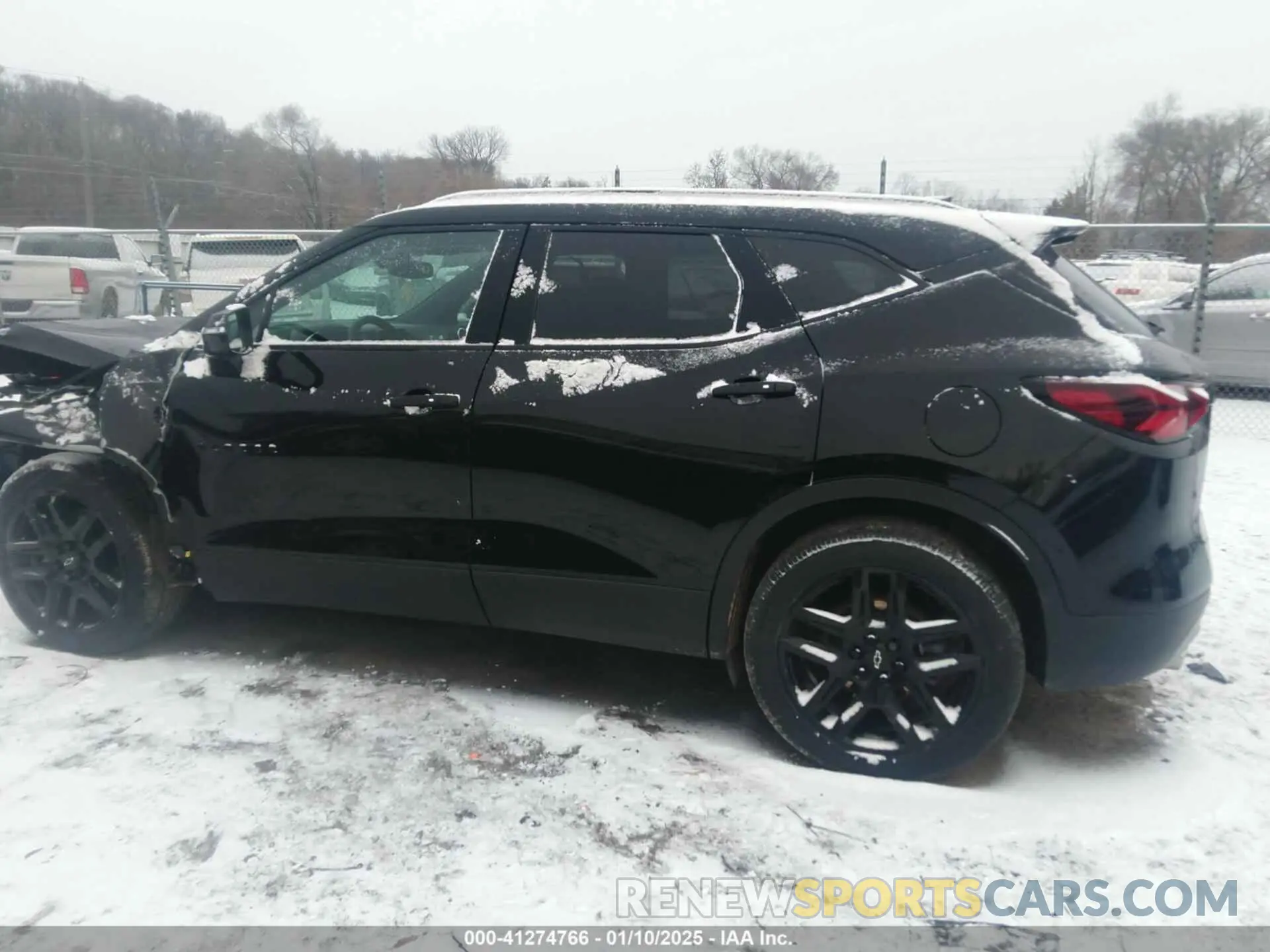 14 Photograph of a damaged car 3GNKBHRS6MS540867 CHEVROLET BLAZER 2021