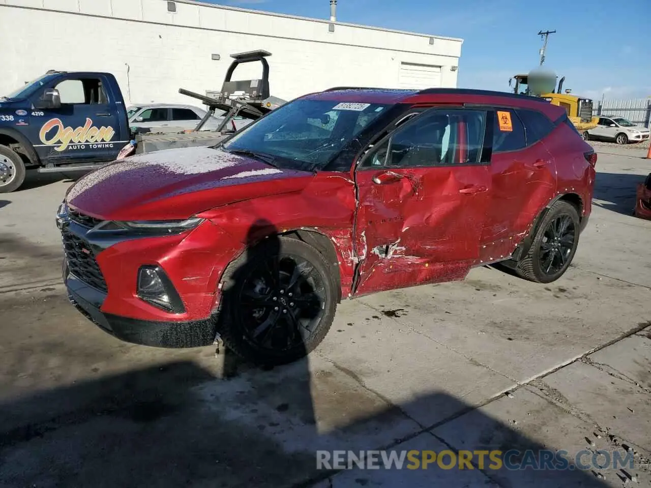 1 Фотография поврежденного автомобиля 3GNKBKRS4MS534871 CHEVROLET BLAZER 2021