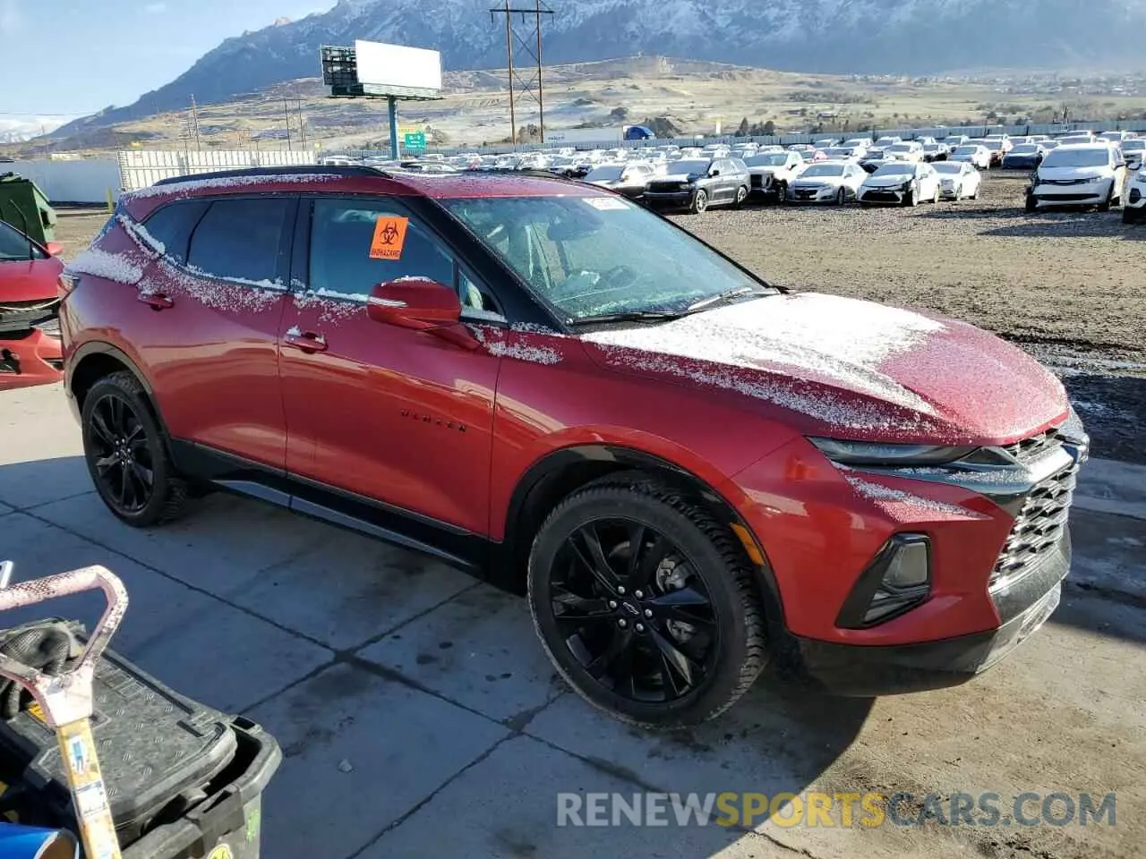 4 Фотография поврежденного автомобиля 3GNKBKRS4MS534871 CHEVROLET BLAZER 2021