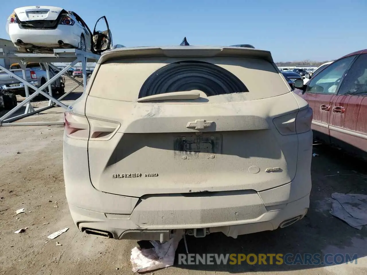 6 Фотография поврежденного автомобиля 3GNKBKRS8MS527213 CHEVROLET BLAZER 2021