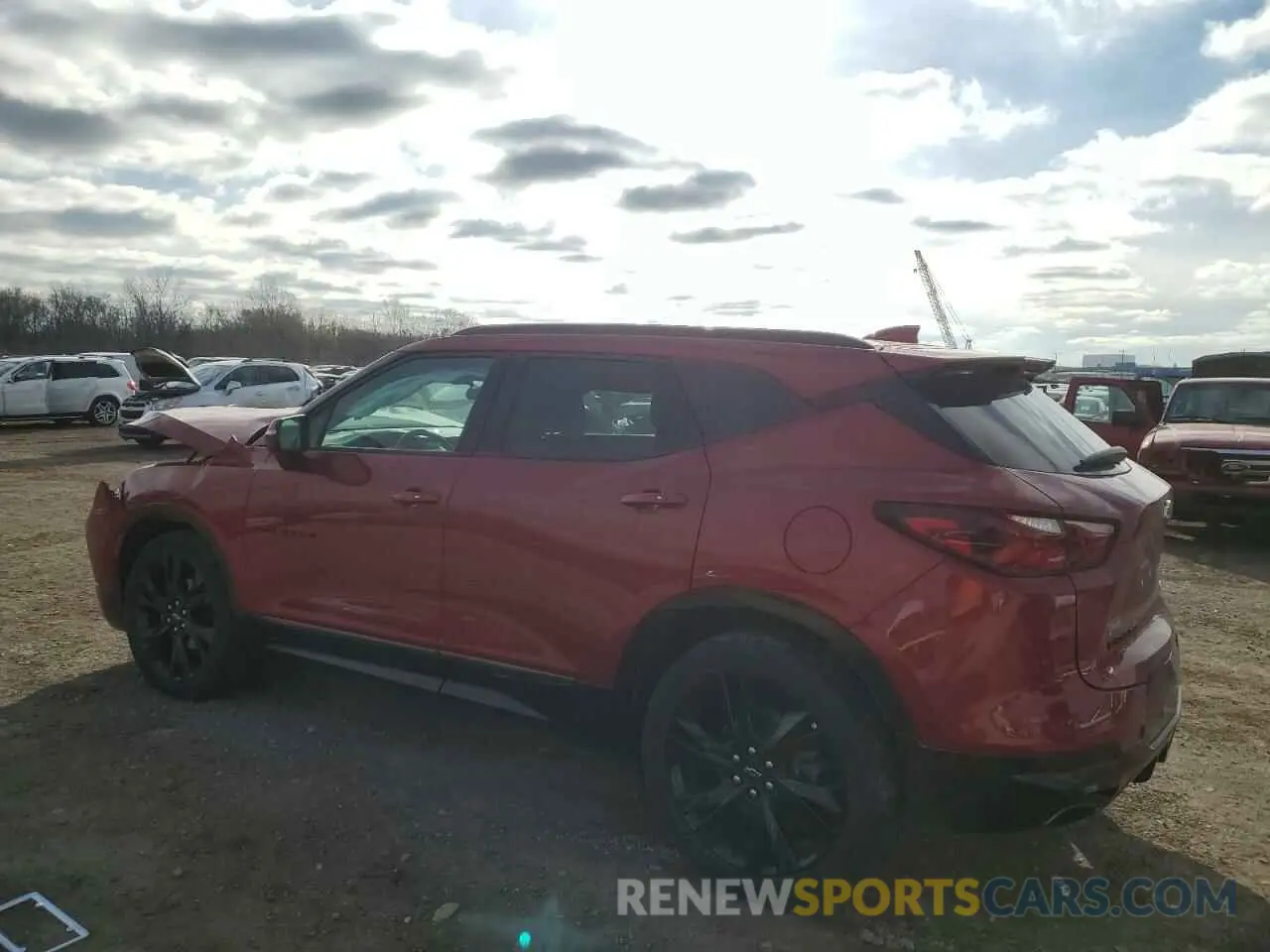 2 Photograph of a damaged car 3GNKBKRS8MS554301 CHEVROLET BLAZER 2021