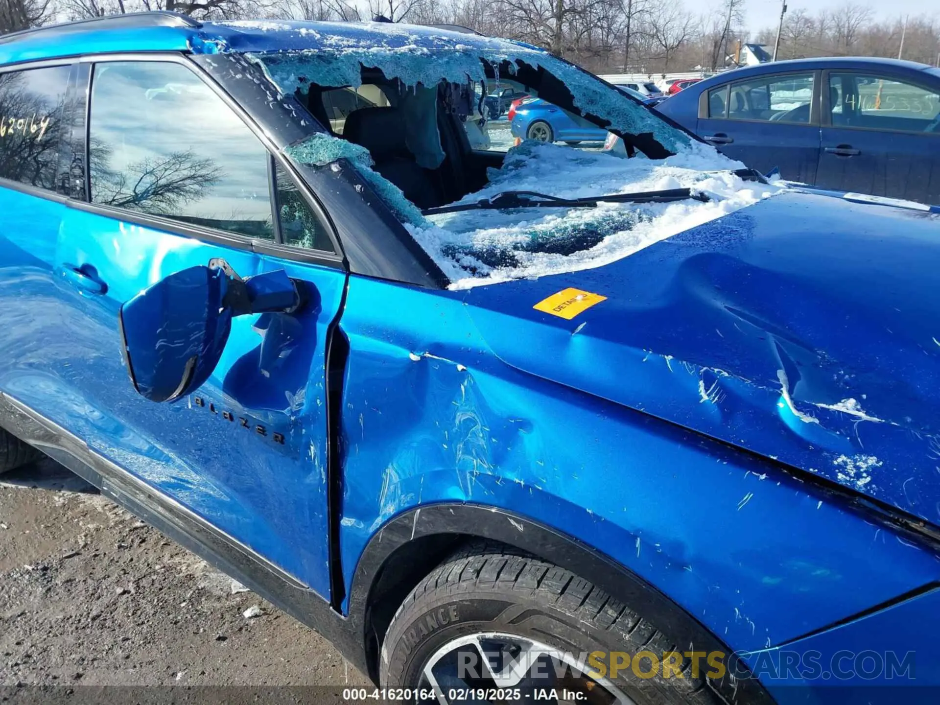 18 Фотография поврежденного автомобиля 3GNKBKRS9MS529505 CHEVROLET BLAZER 2021