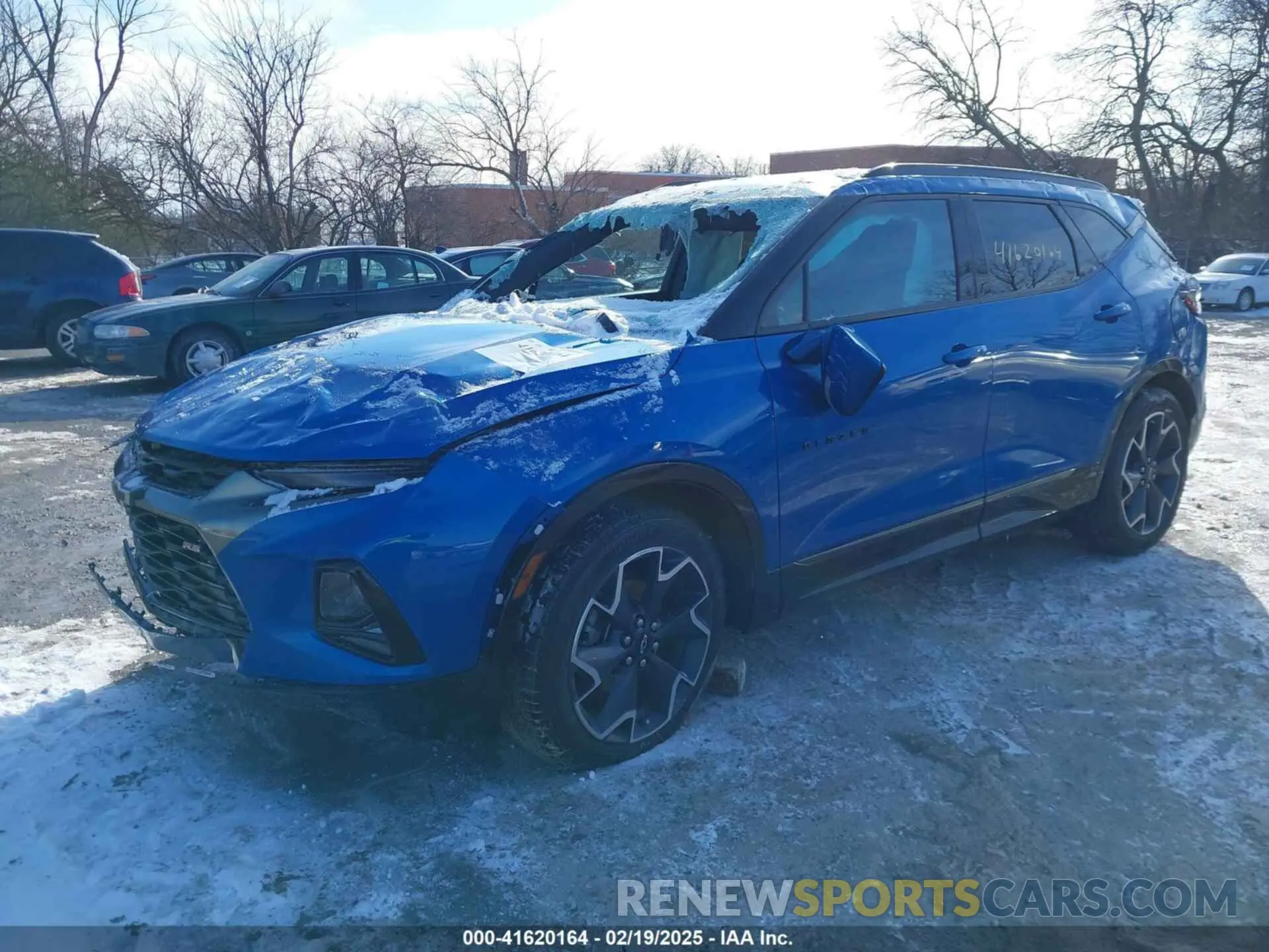 2 Фотография поврежденного автомобиля 3GNKBKRS9MS529505 CHEVROLET BLAZER 2021