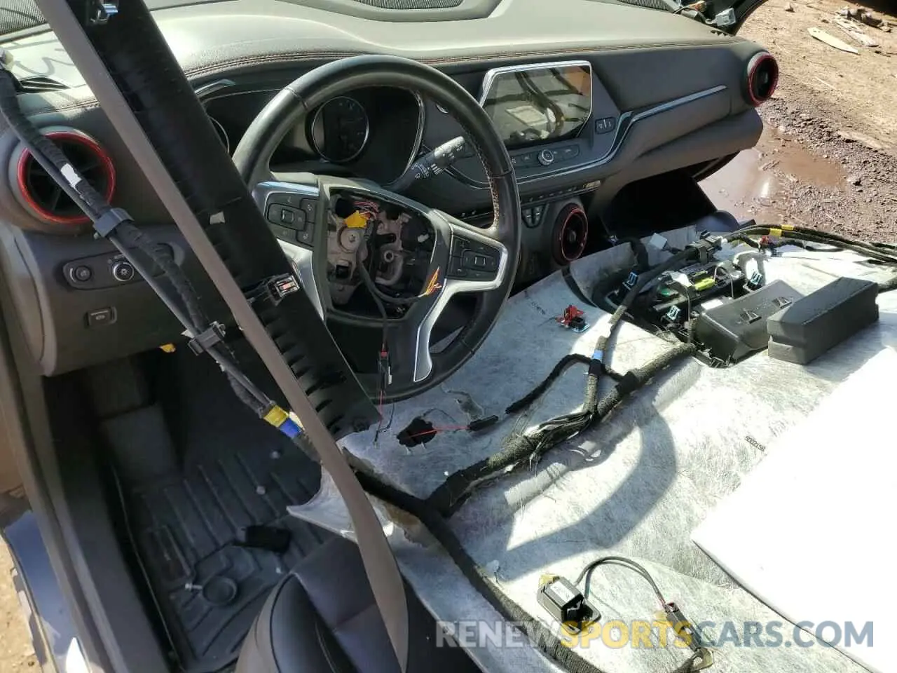 8 Фотография поврежденного автомобиля 3GNKBKRS9MS544375 CHEVROLET BLAZER 2021