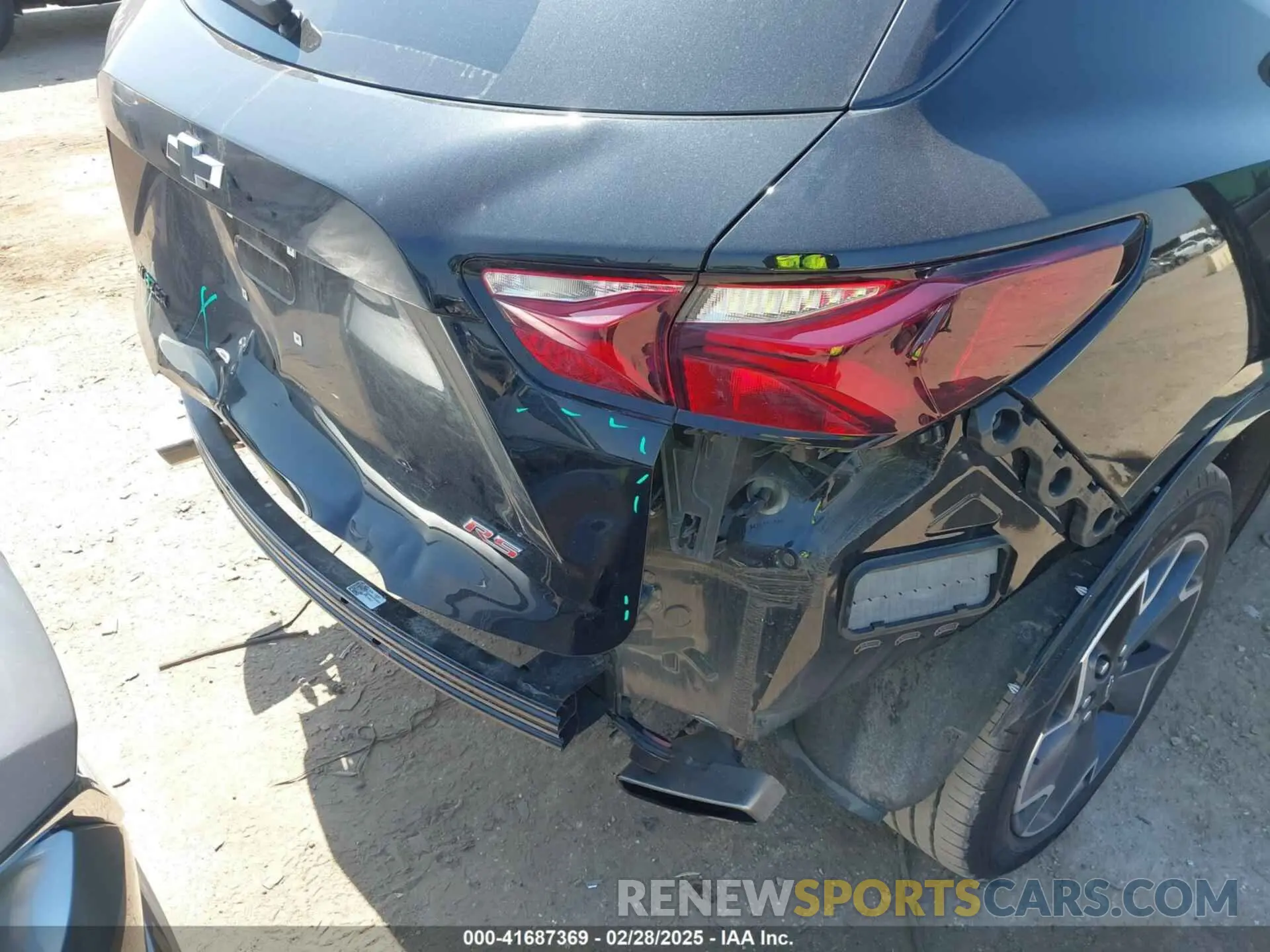 6 Photograph of a damaged car 3GNKBERS2NS185275 CHEVROLET BLAZER 2022