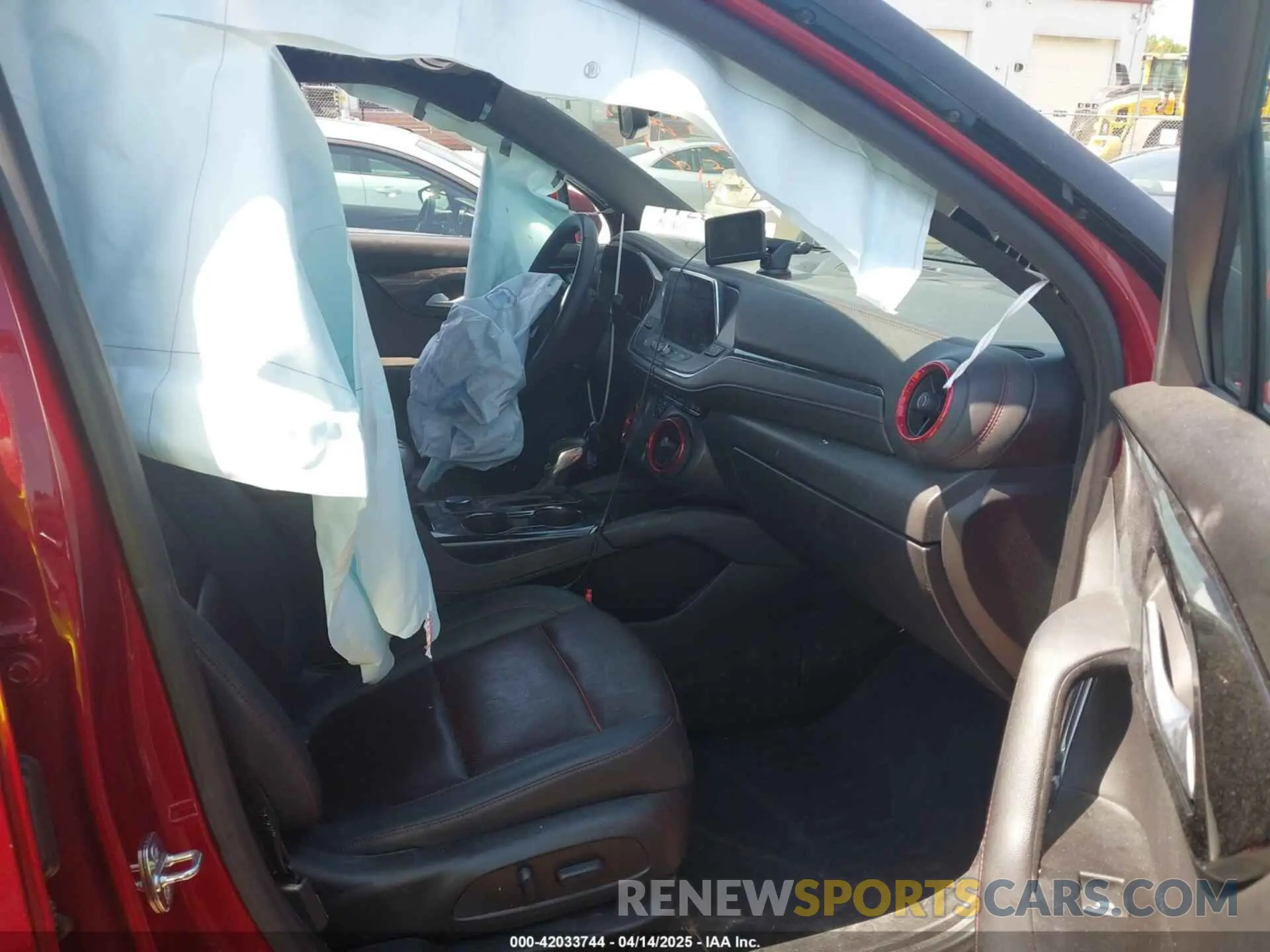 5 Photograph of a damaged car 3GNKBERS7NS158265 CHEVROLET BLAZER 2022